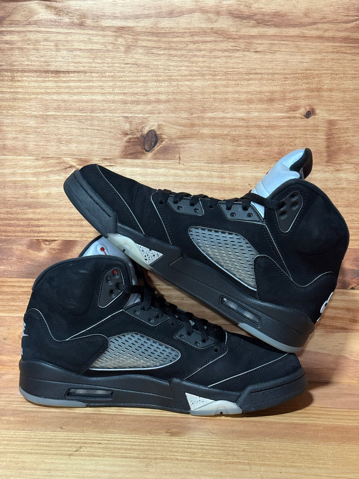 Jordan 5 Retro OG Black Metallic Reimagined