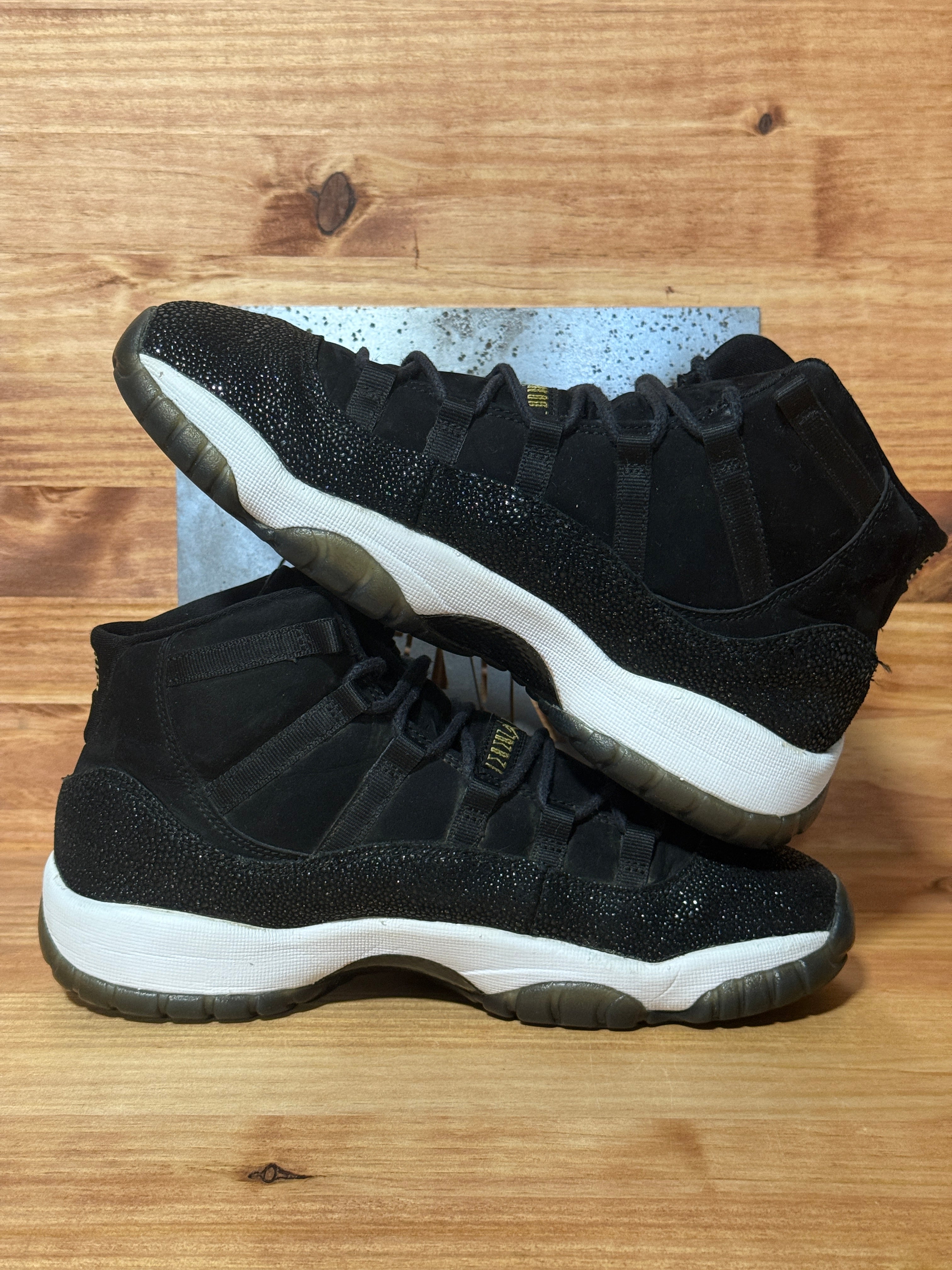 Jordan 11 Retro Heiress Black Stingray (GS)