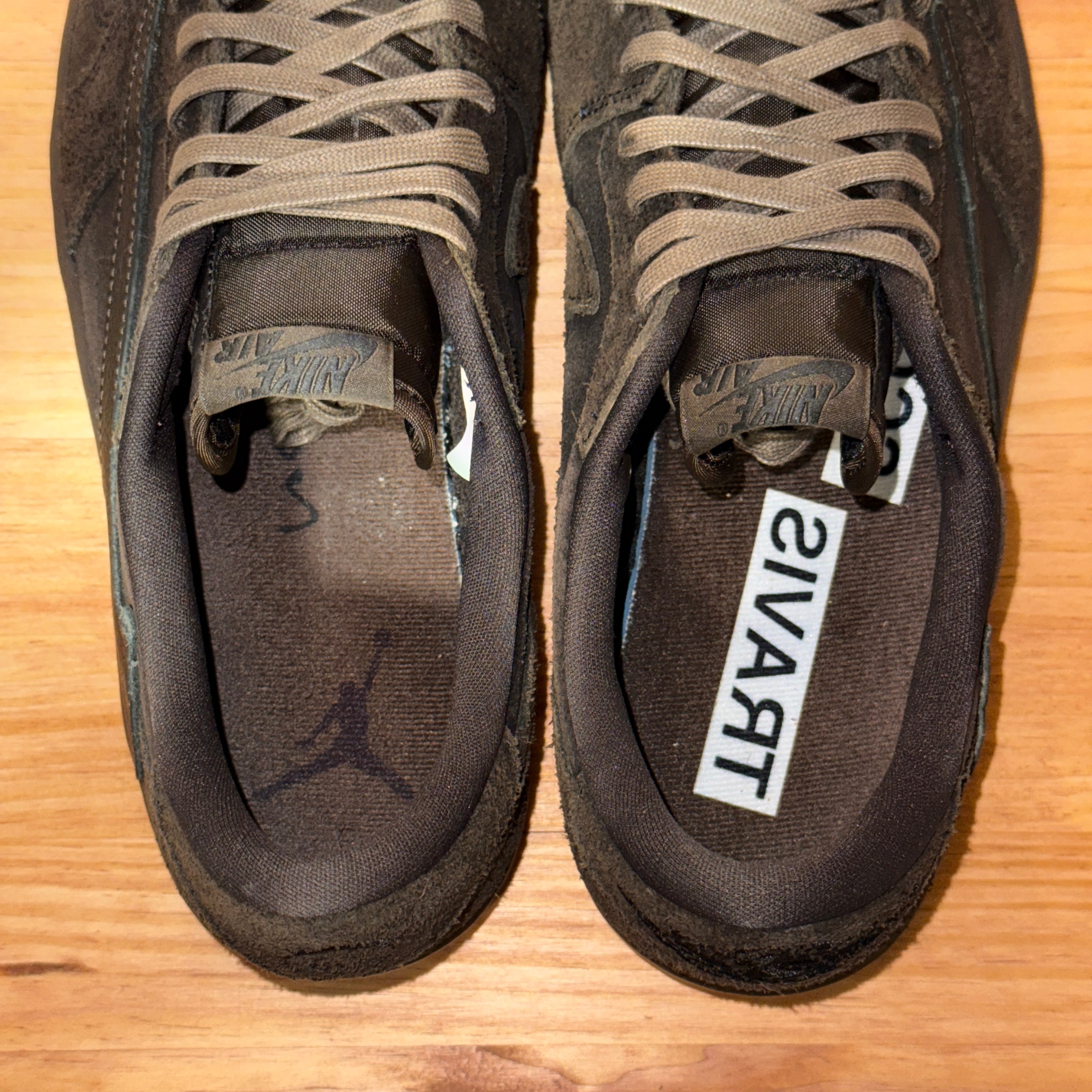Jordan 1 Retro Low OG SP Travis Scott Velvet Brown