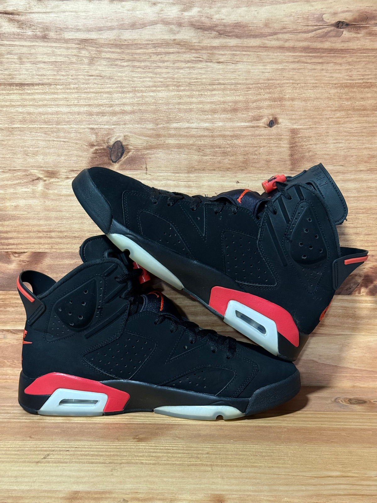 Jordan 6 Retro Infrared Salesman