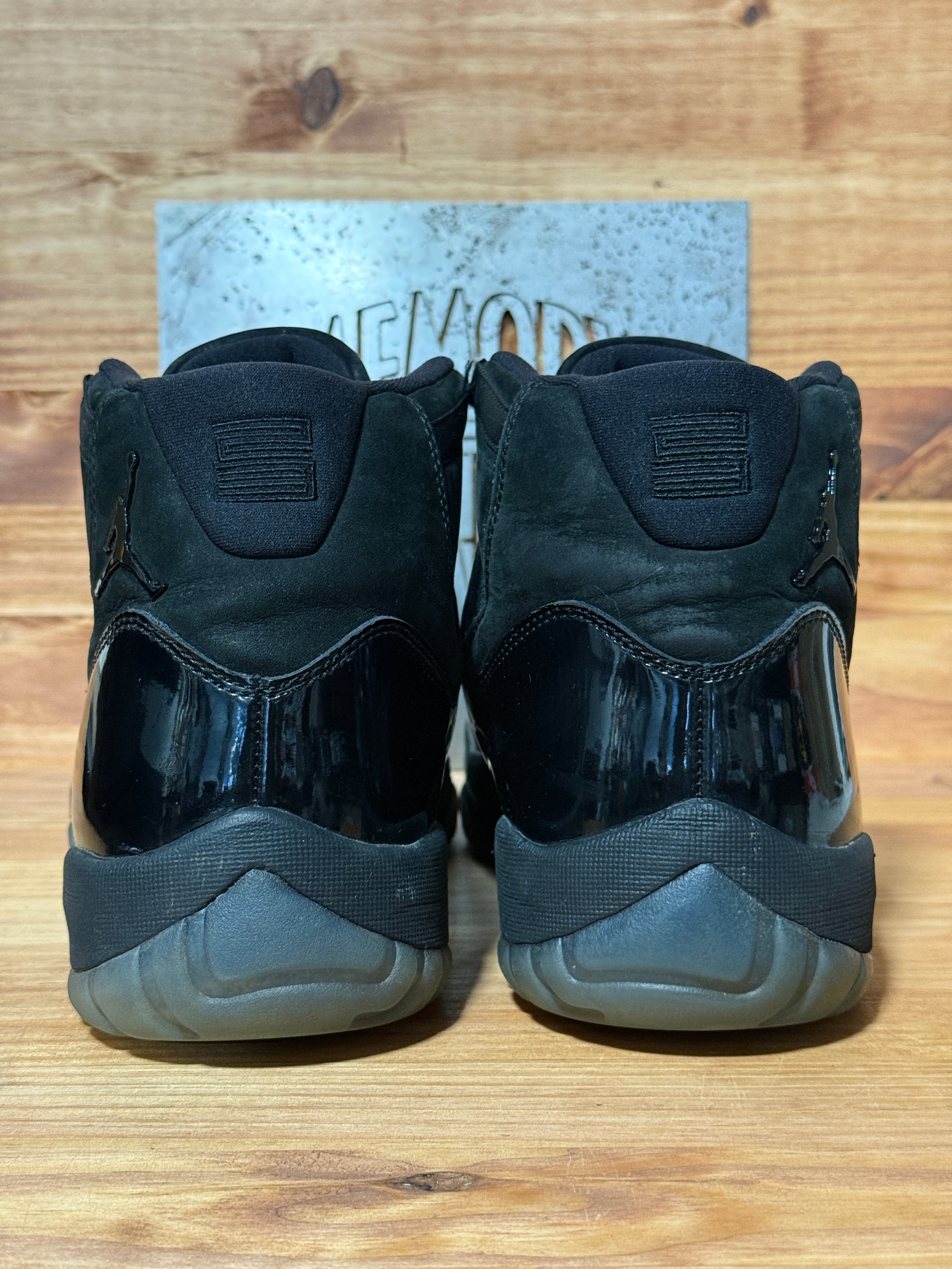 Jordan 11 Retro Cap and Gown