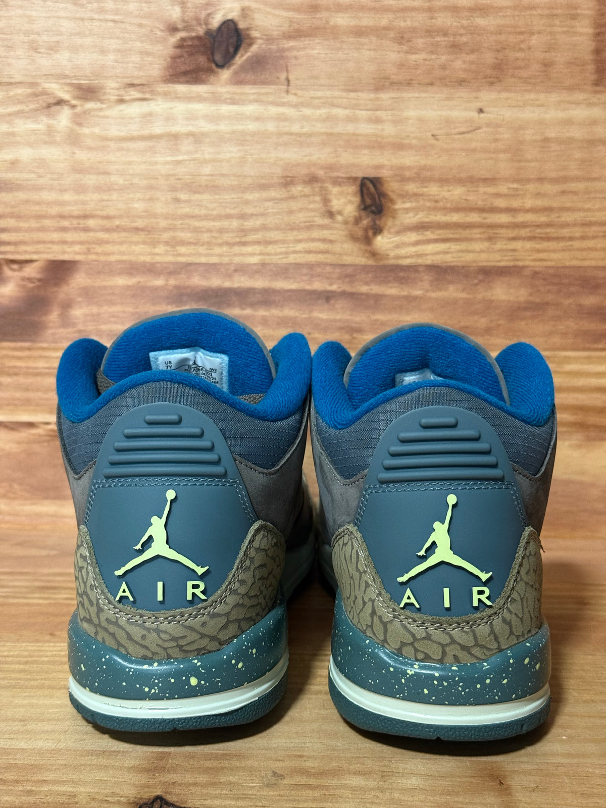 Jordan 3 Retro Olive Grey (GS)