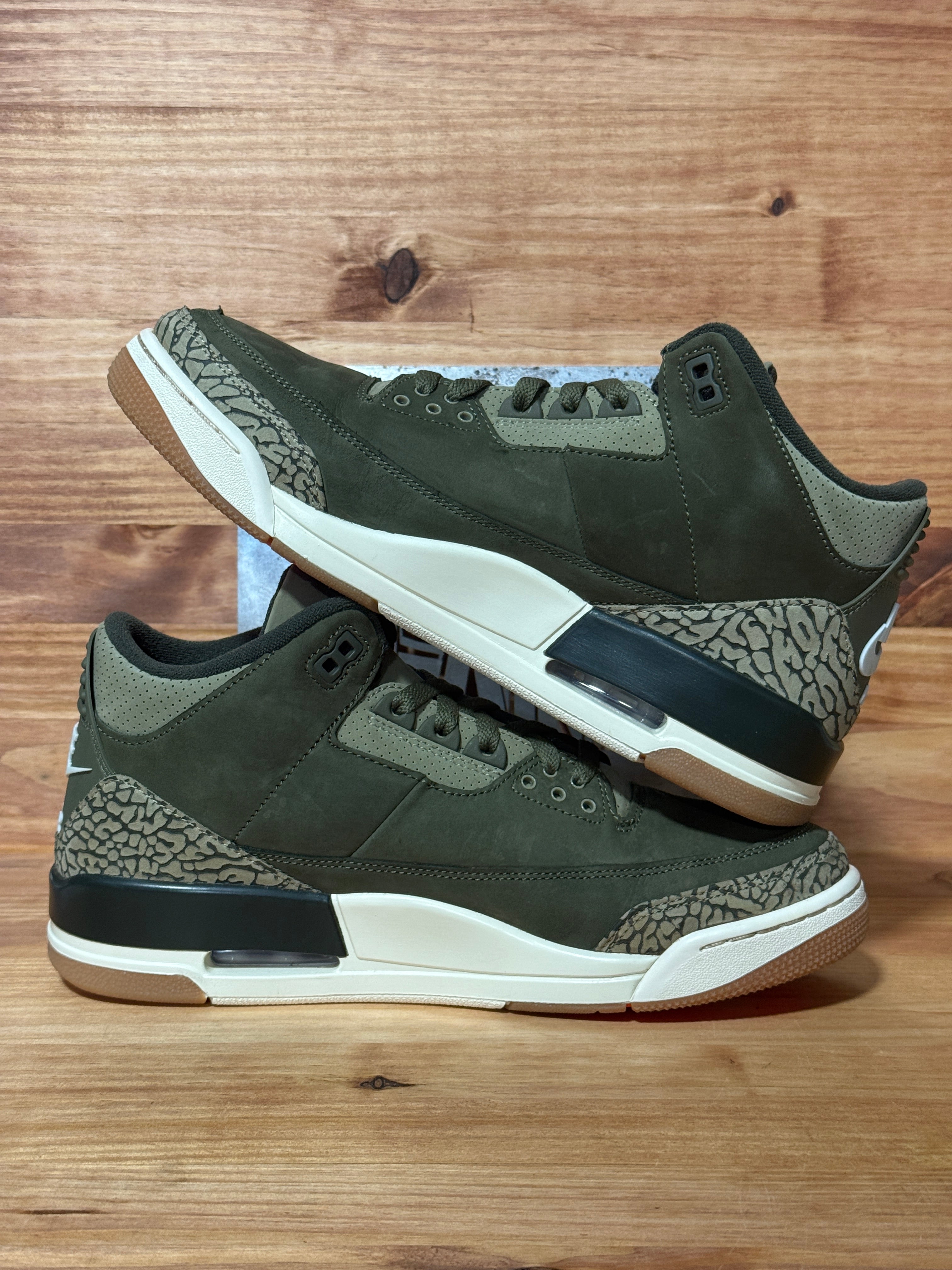 Jordan 3 Retro Family Affair