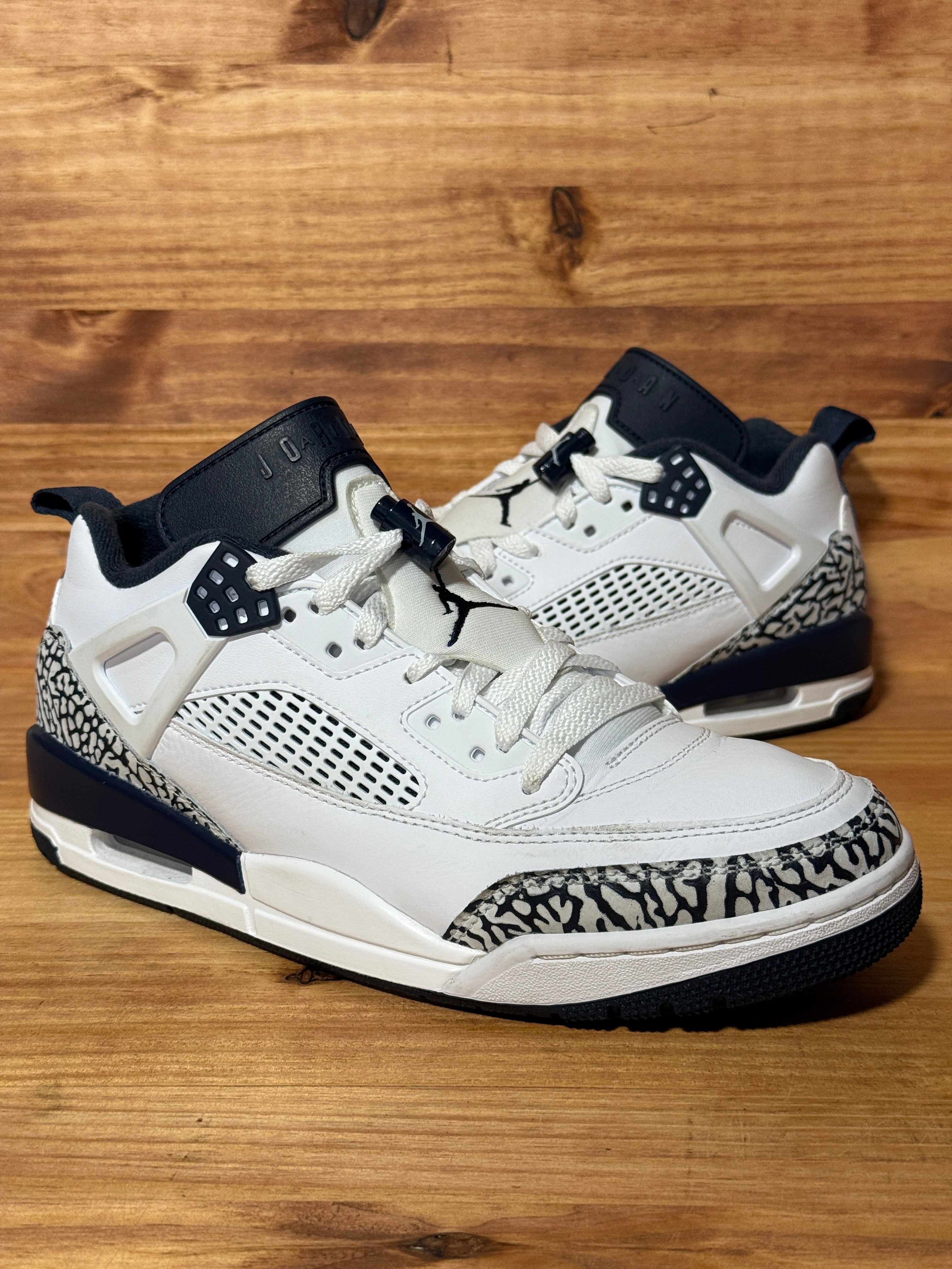 Jordan Spizike Low Obsidian