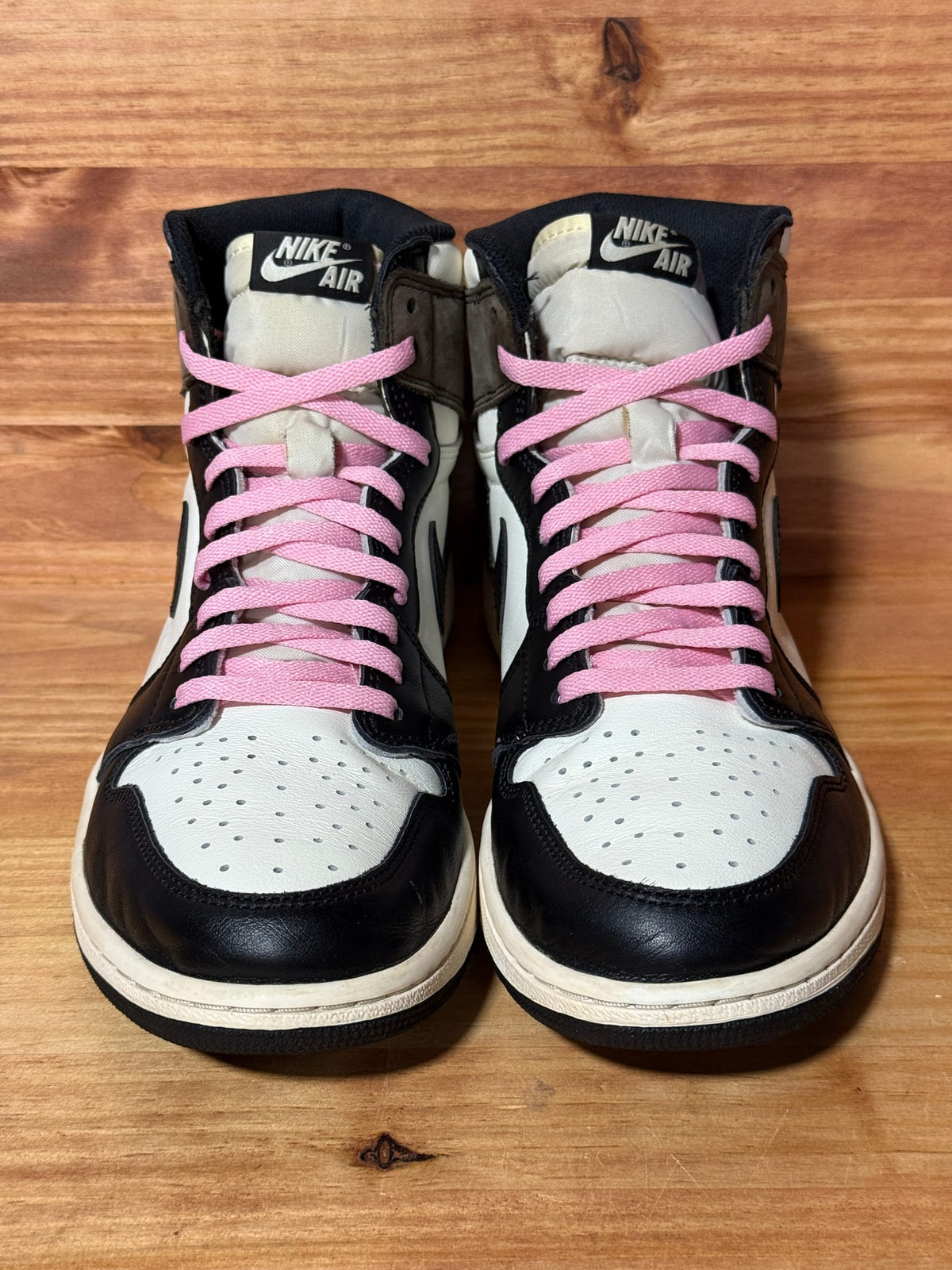 Jordan 1 Retro High Dark Mocha - Size 11