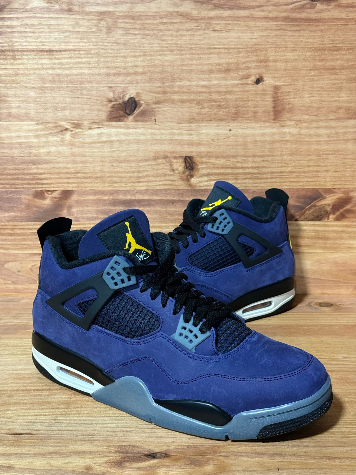Jordan 4 Retro Lakers - Size 14
