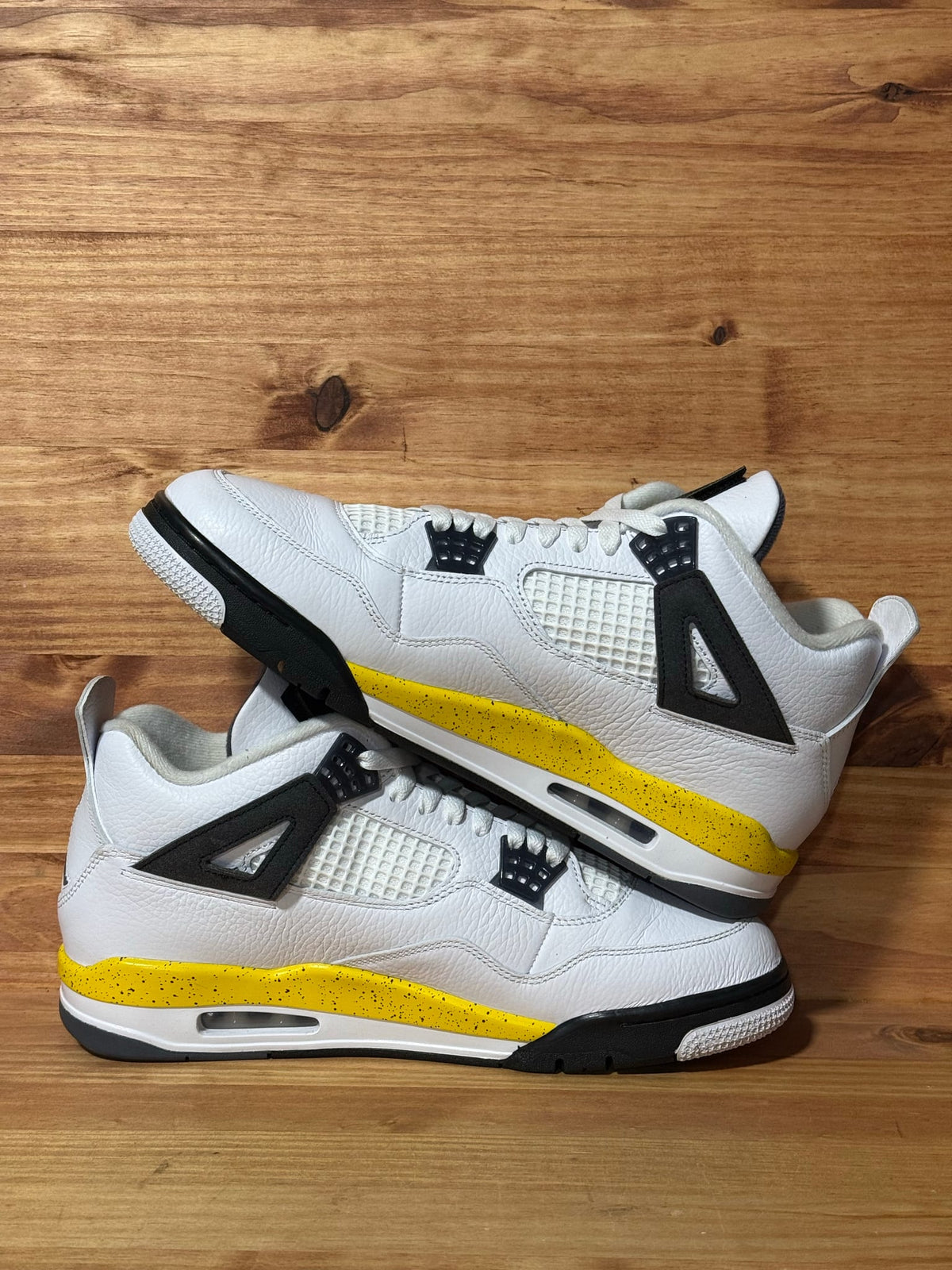 Jordan 4 Retro Rare Air Tour Yellow (2026) - Size 11.5