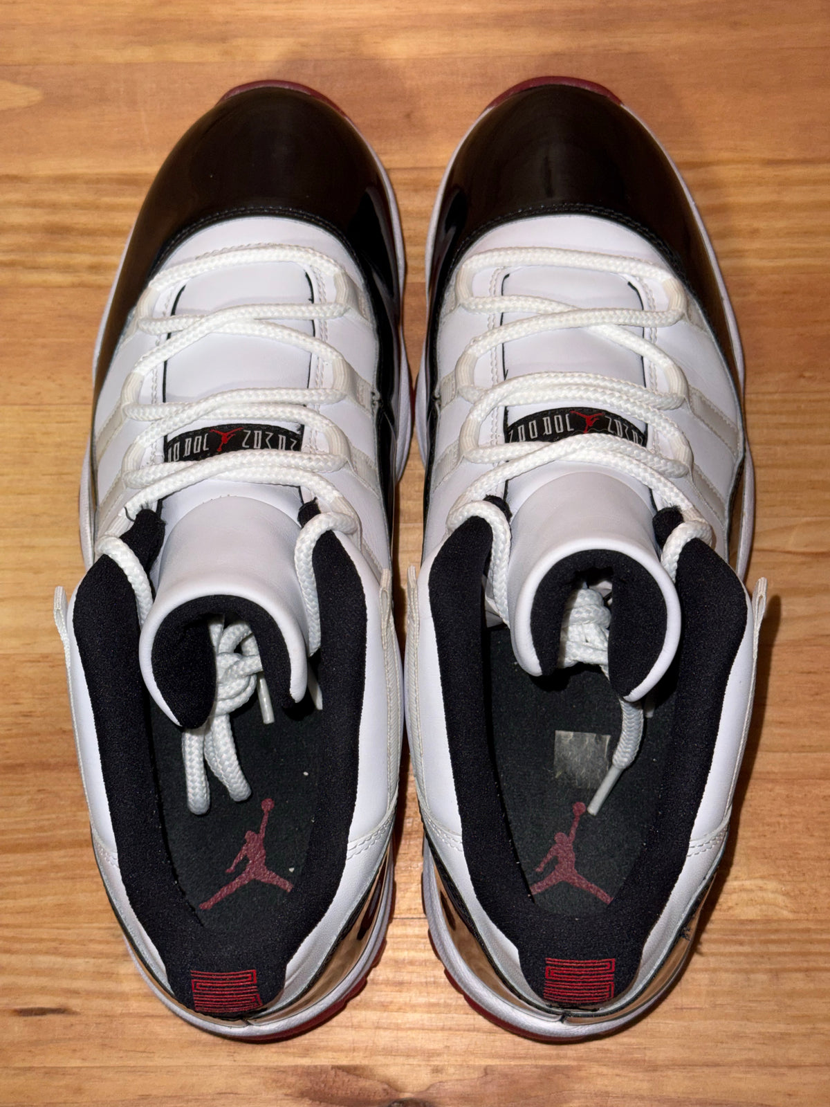 Jordan 11 Retro Low Concord Bred