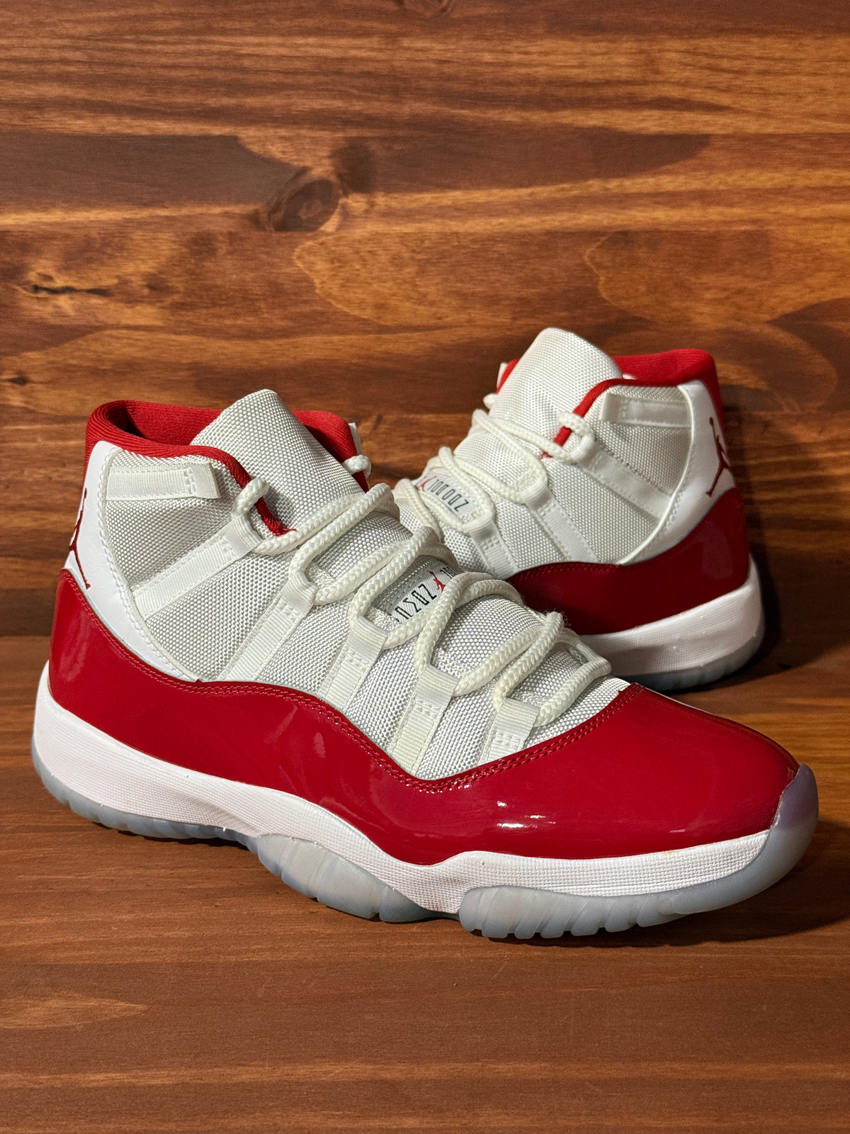 Jordan 11 Retro Cherry (2022)