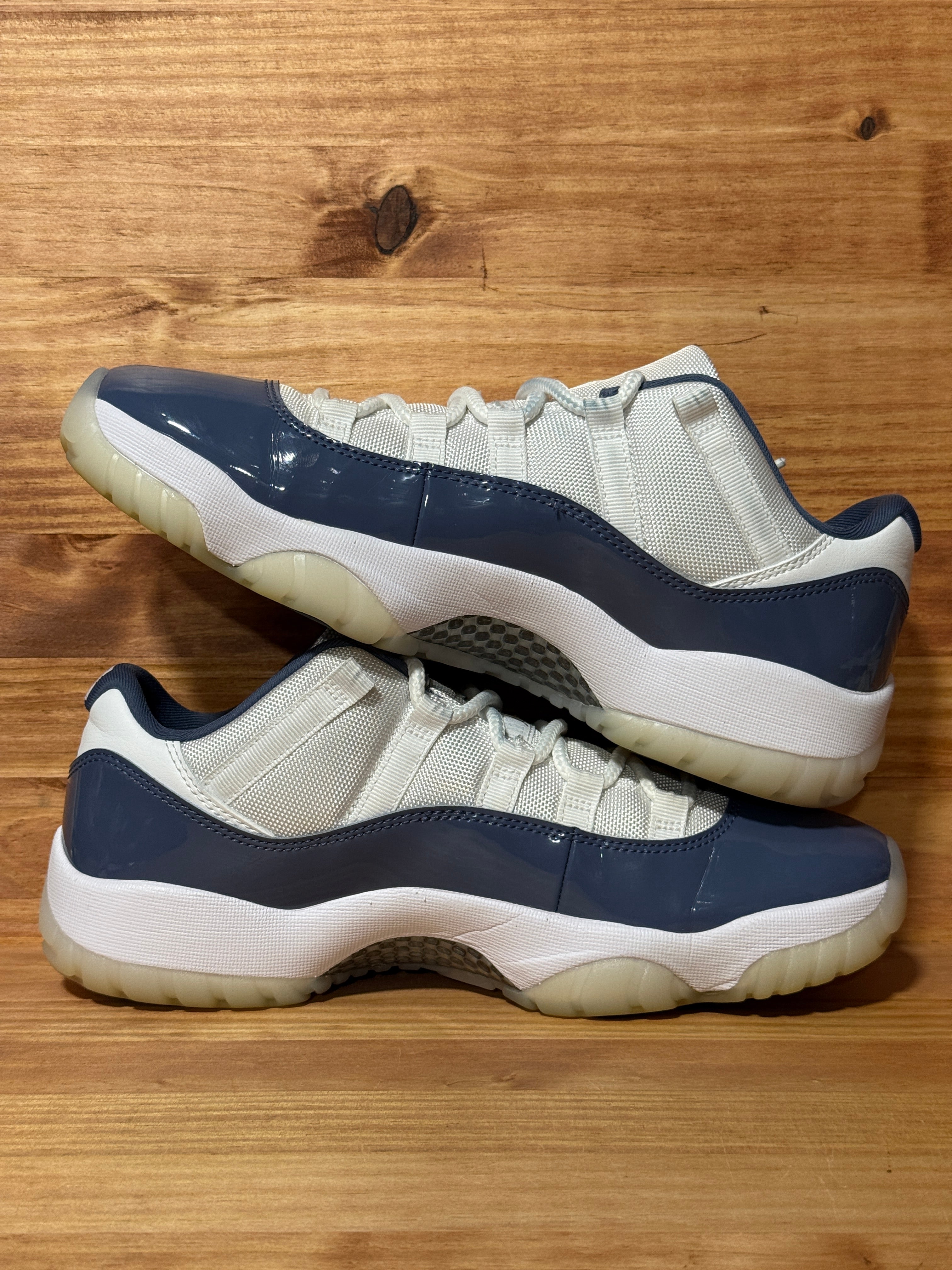 Jordan 11 Retro Low Diffused Blue