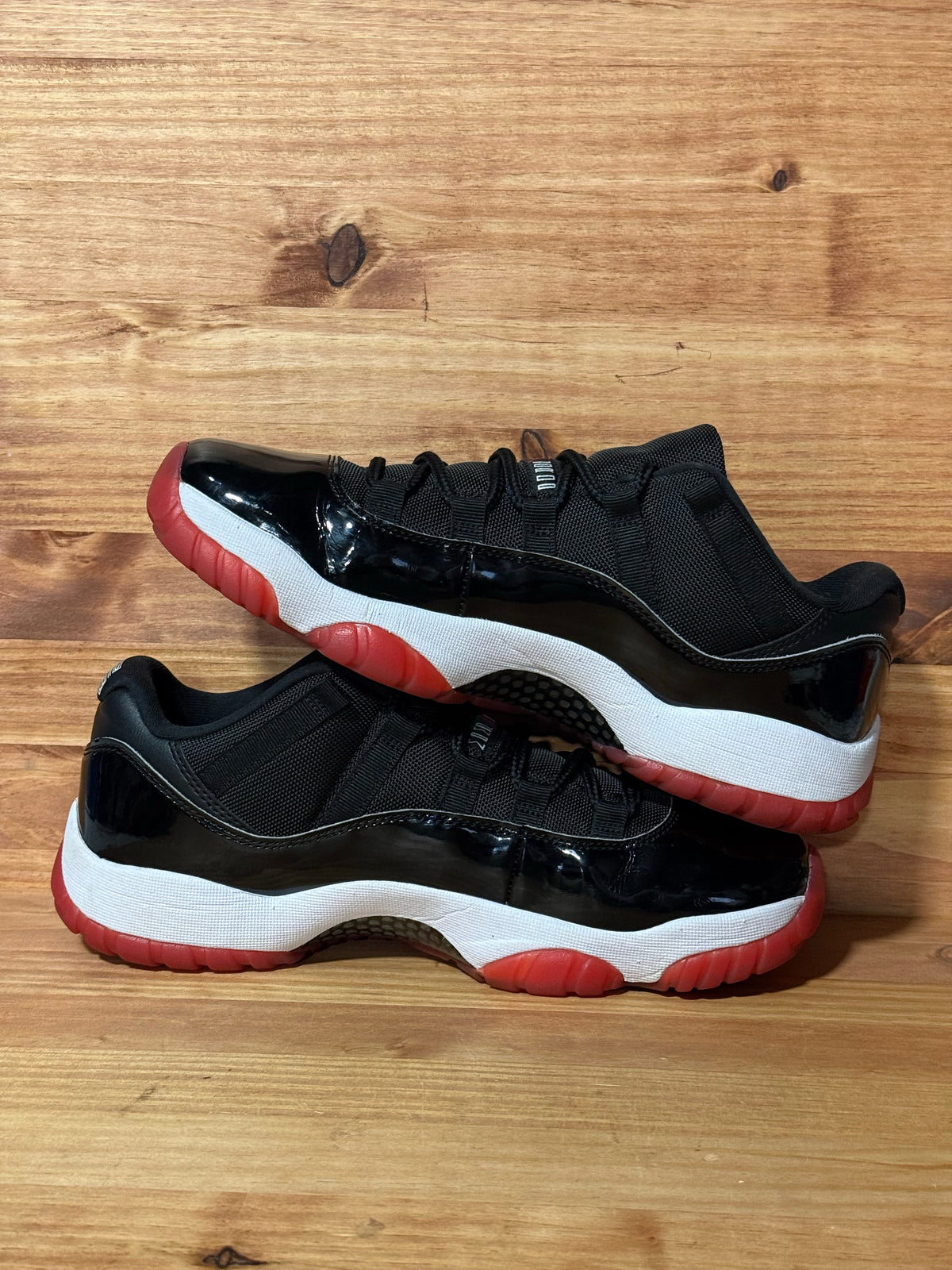 Jordan 11 Retro Low Bred (2025)