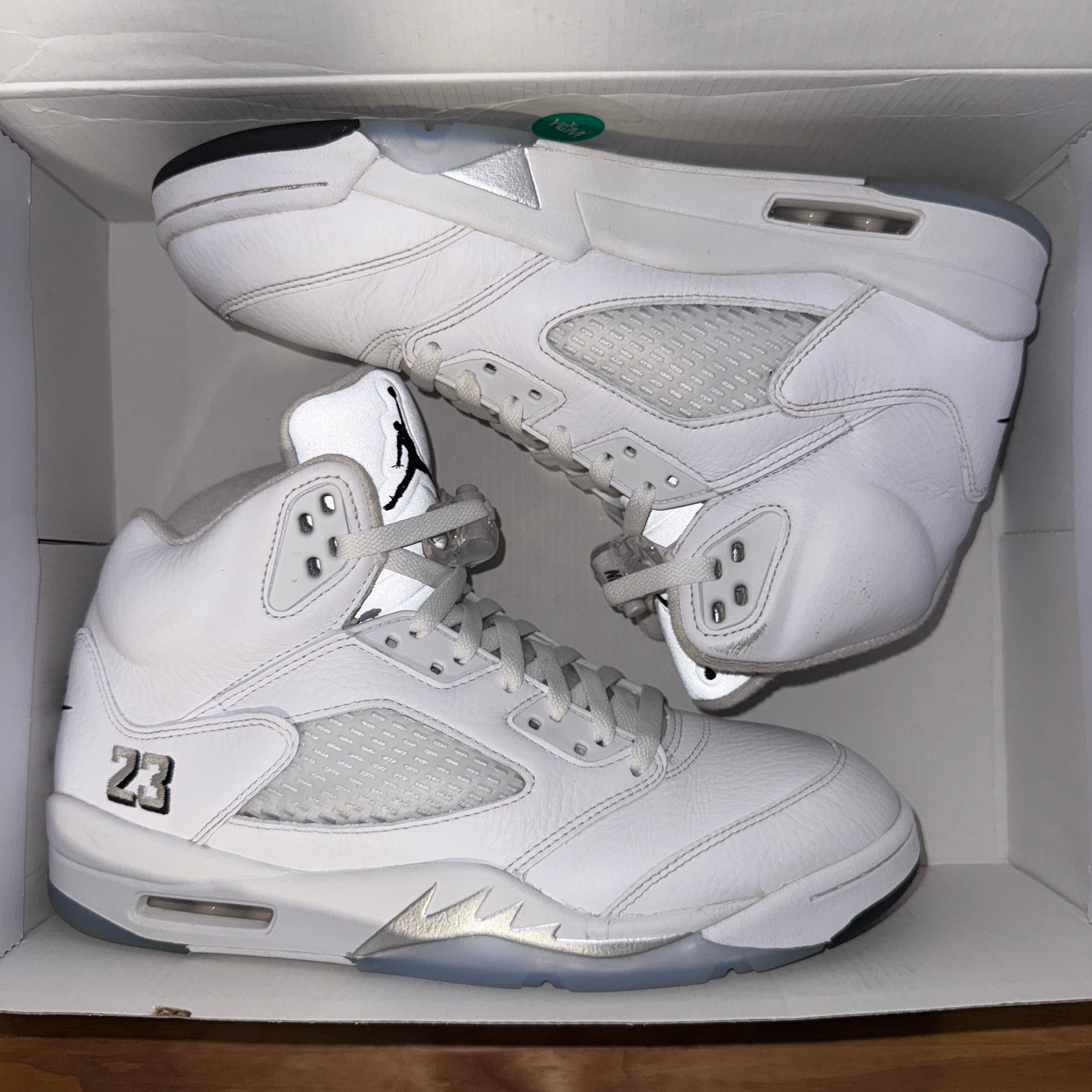 Jordan 5 Retro White Metallic (2026)