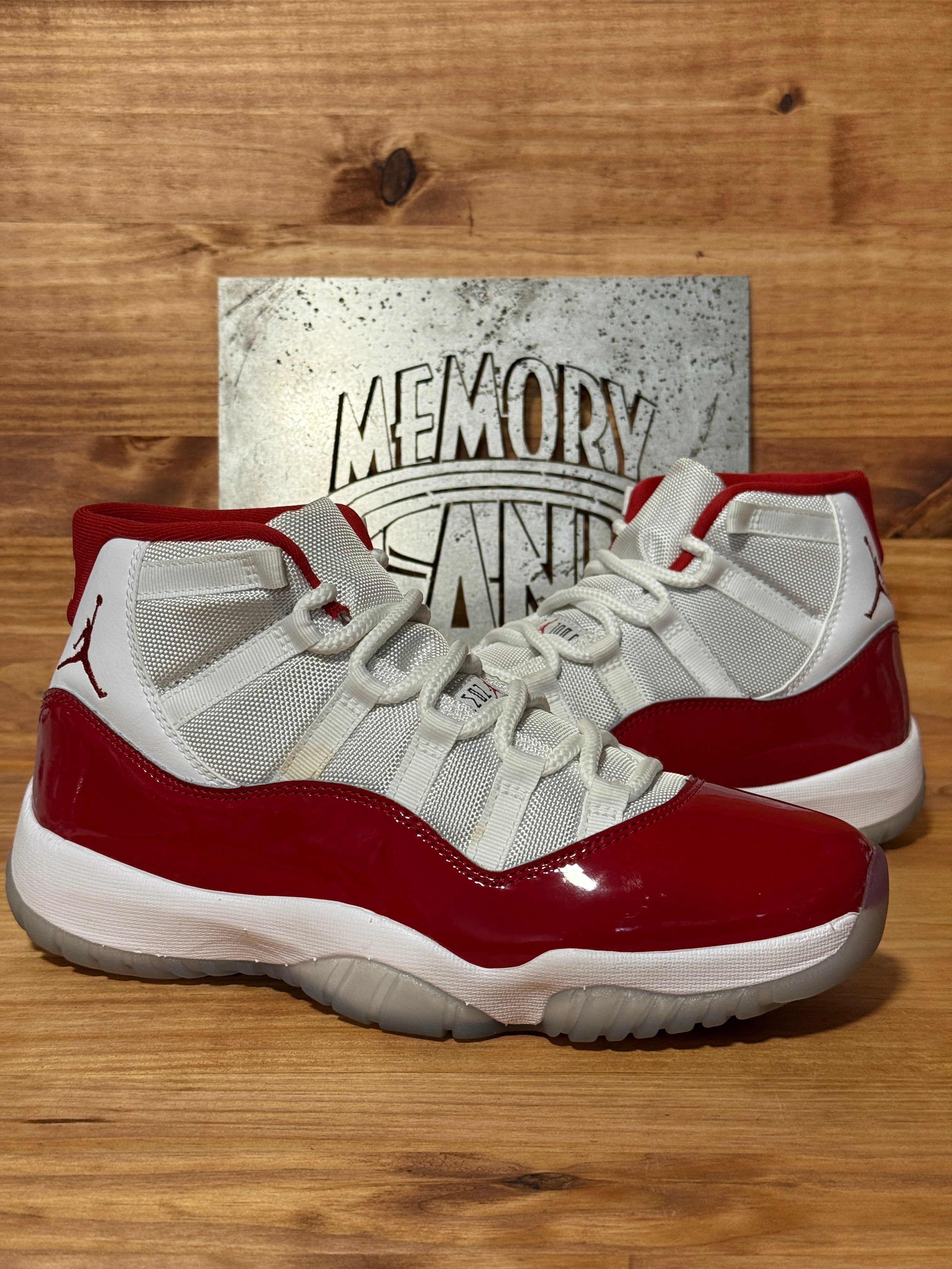 Jordan 11 Retro Cherry (2022)