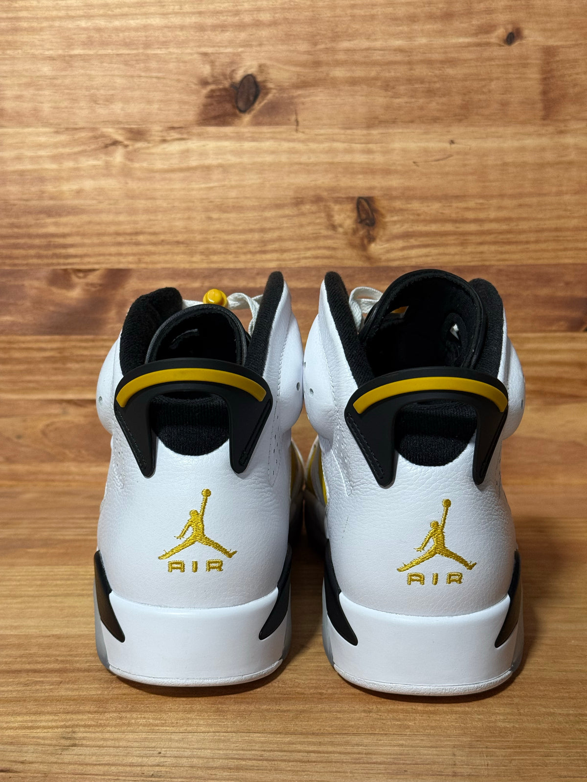 Jordan 6 Retro Yellow Ochre