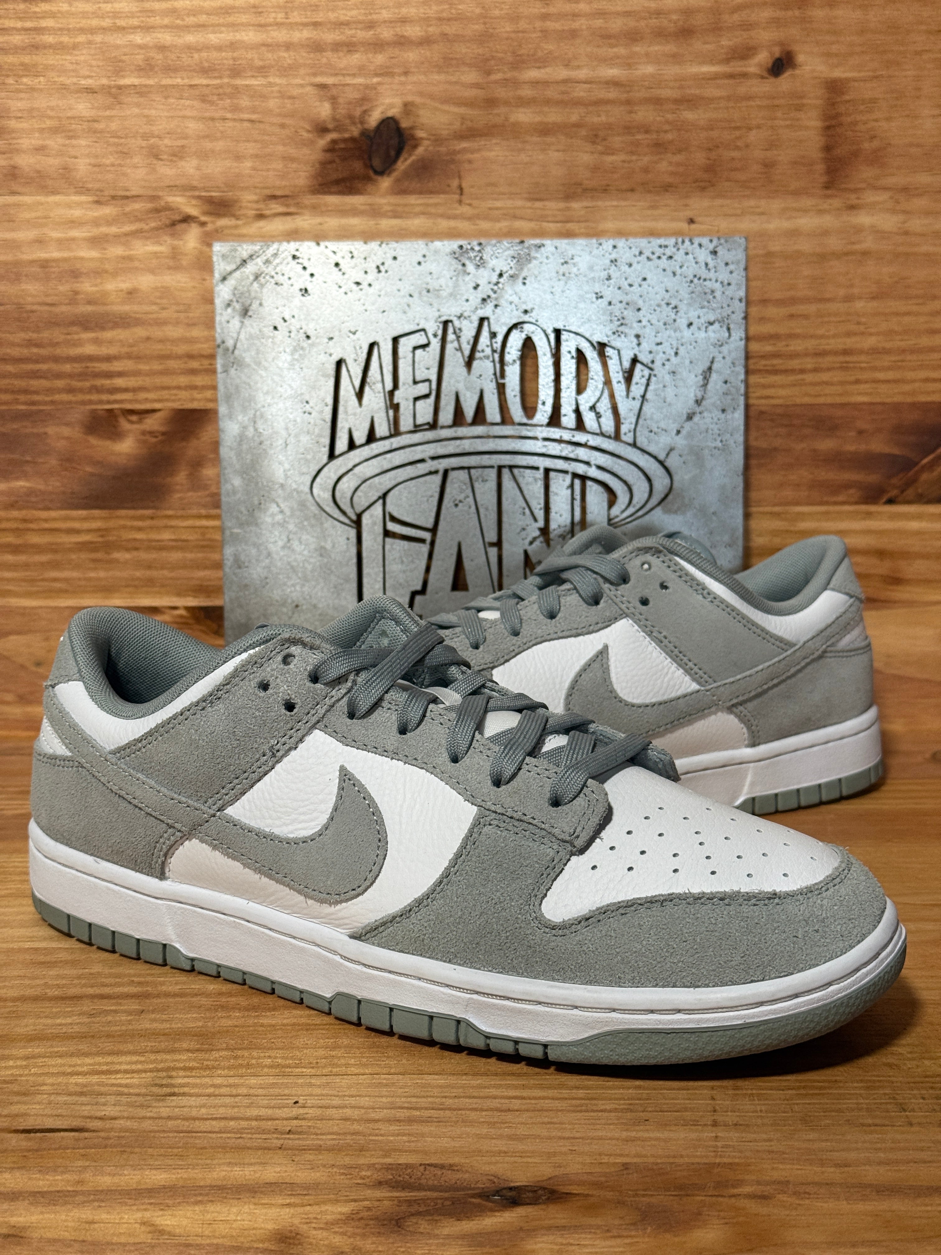 Nike Dunk Low SE White Light Pumice
