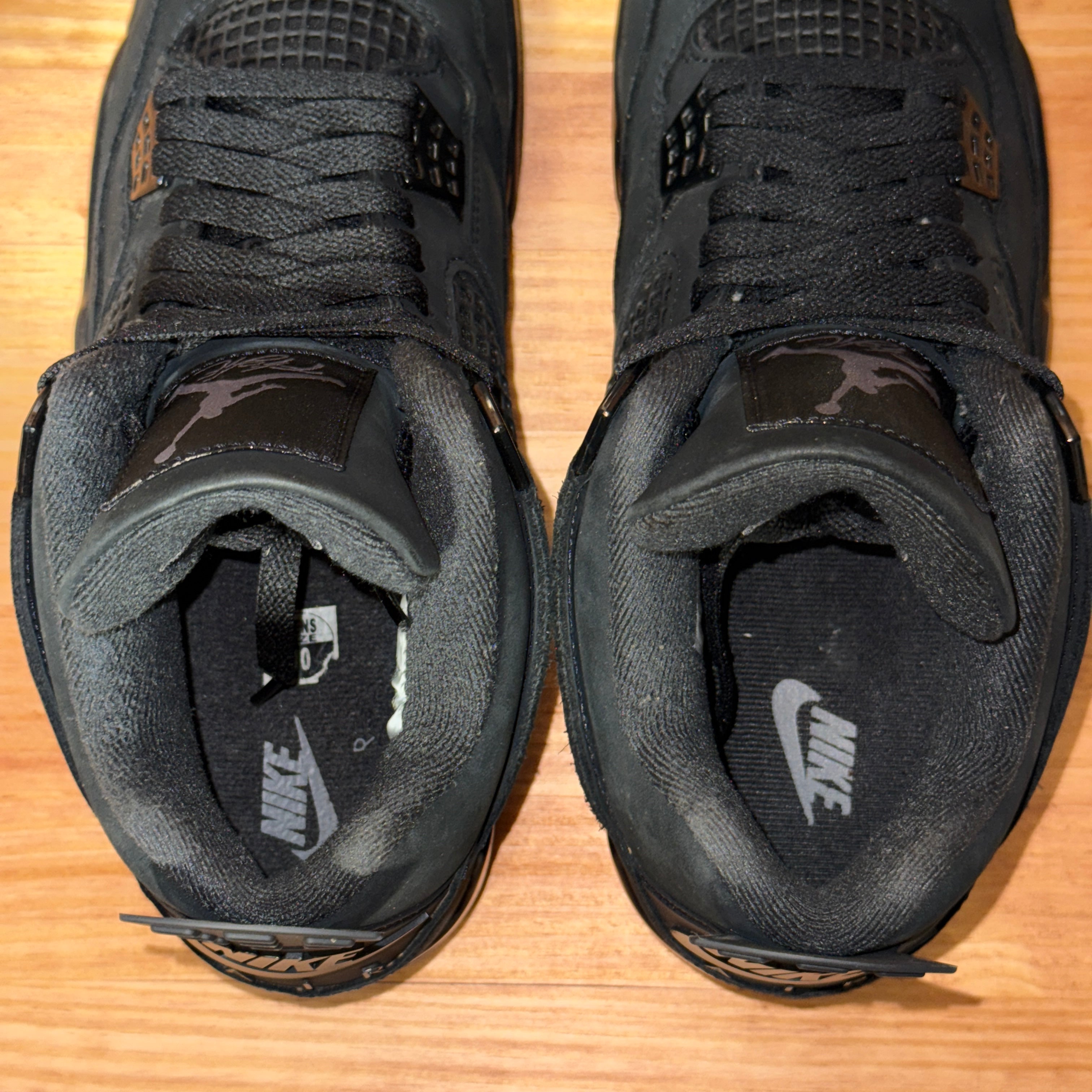 Jordan 4 Retro Black Cat (2025)