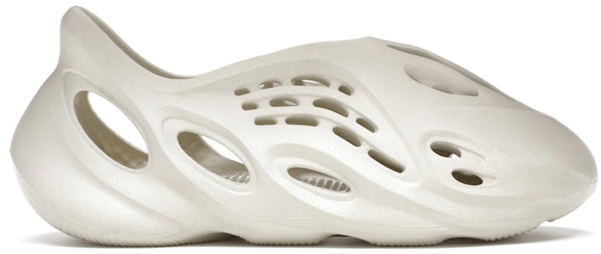 adidas Yeezy Foam RNNR Sand