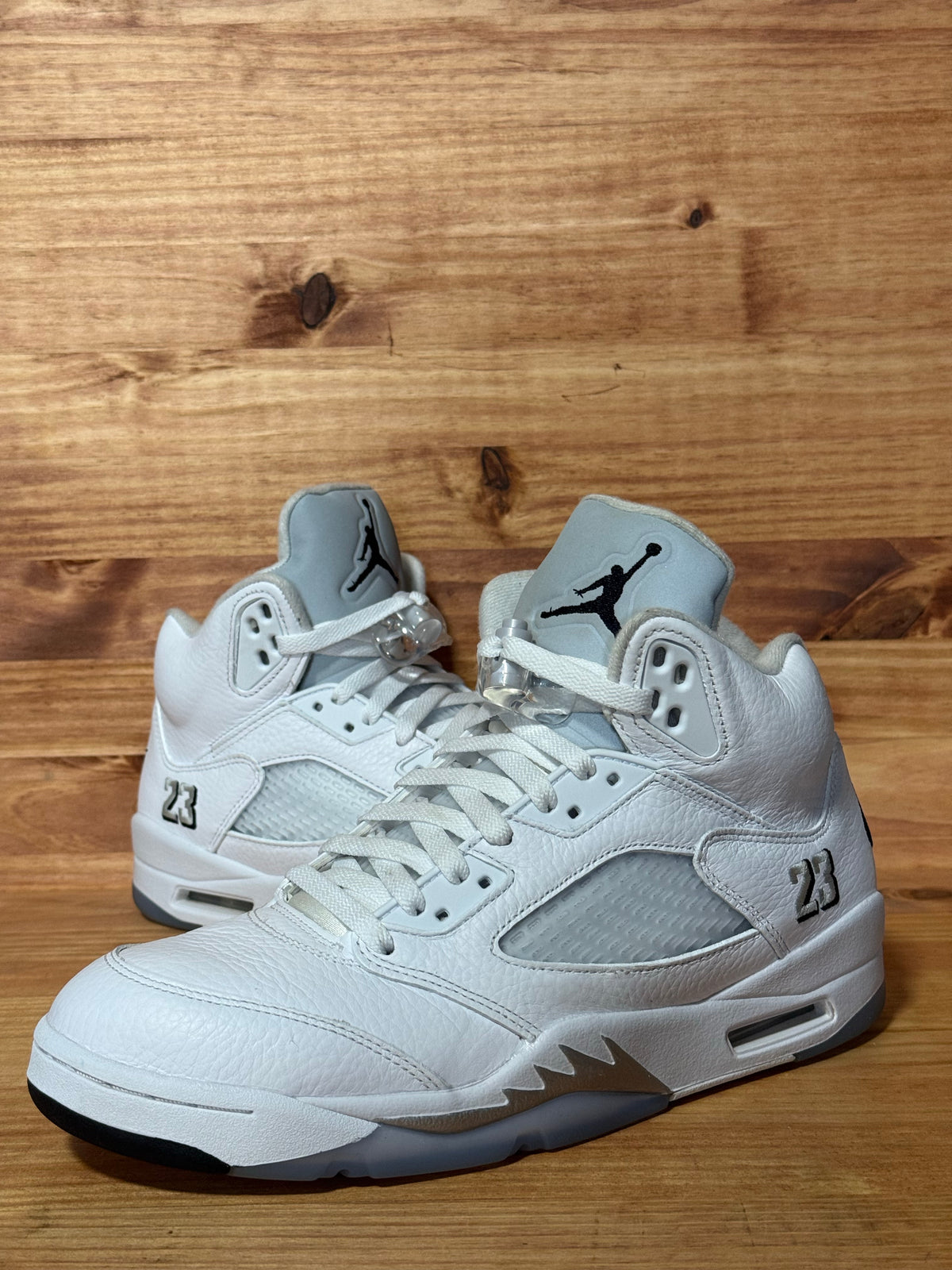 Jordan 5 Retro White Metallic (2026)