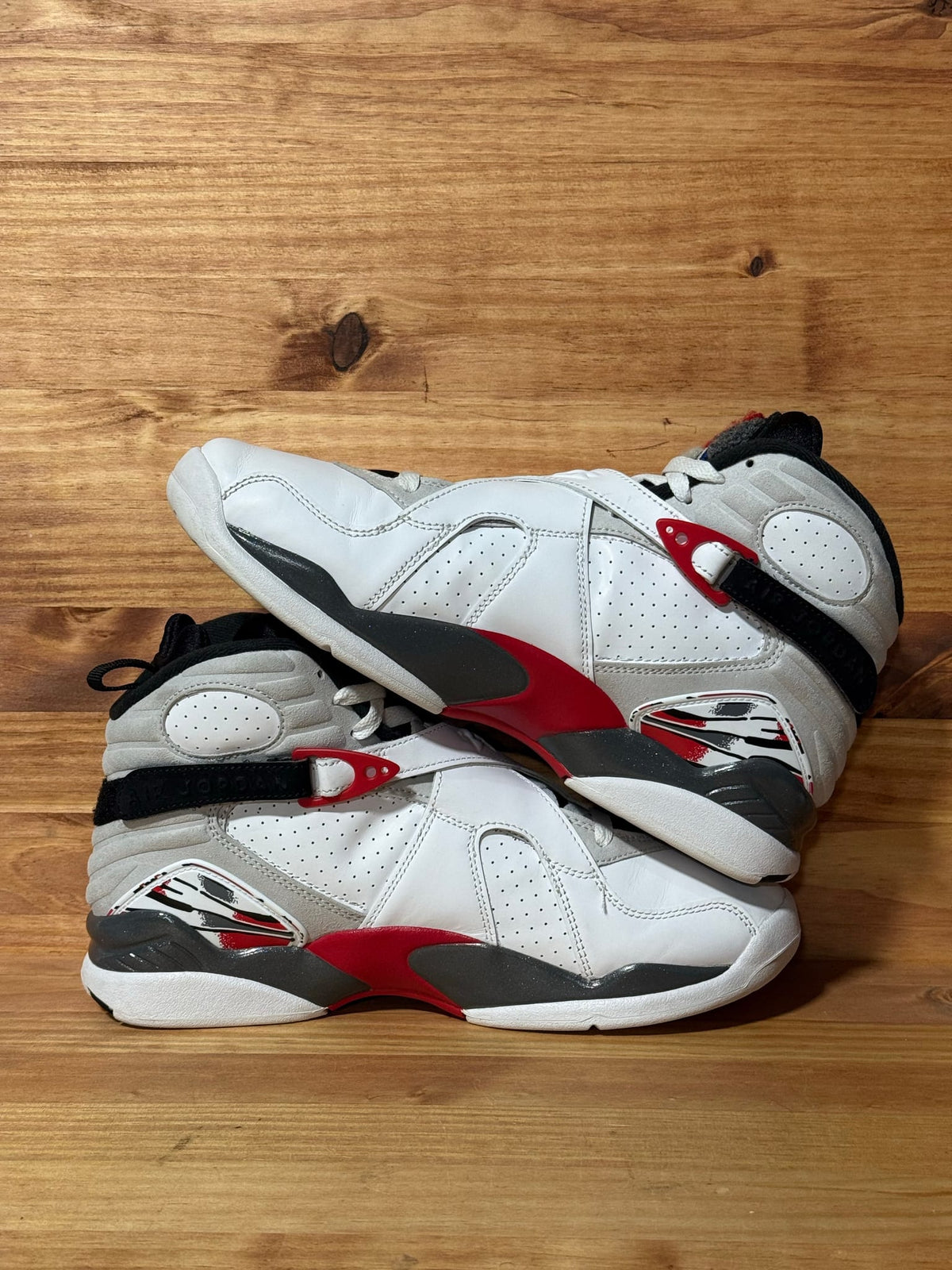 Jordan 8 Retro White True Red (2025) - Size 9
