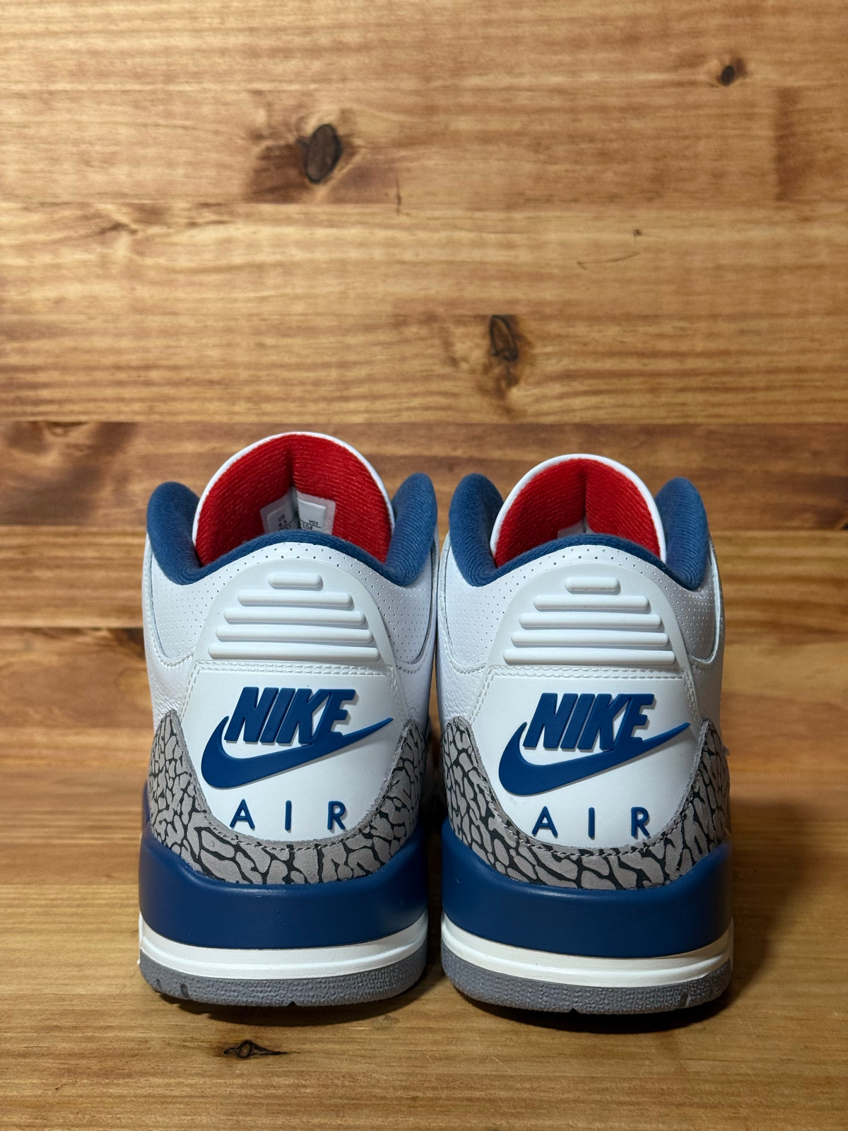 Jordan 3 Retro True Blue (2026) - Size 9.5