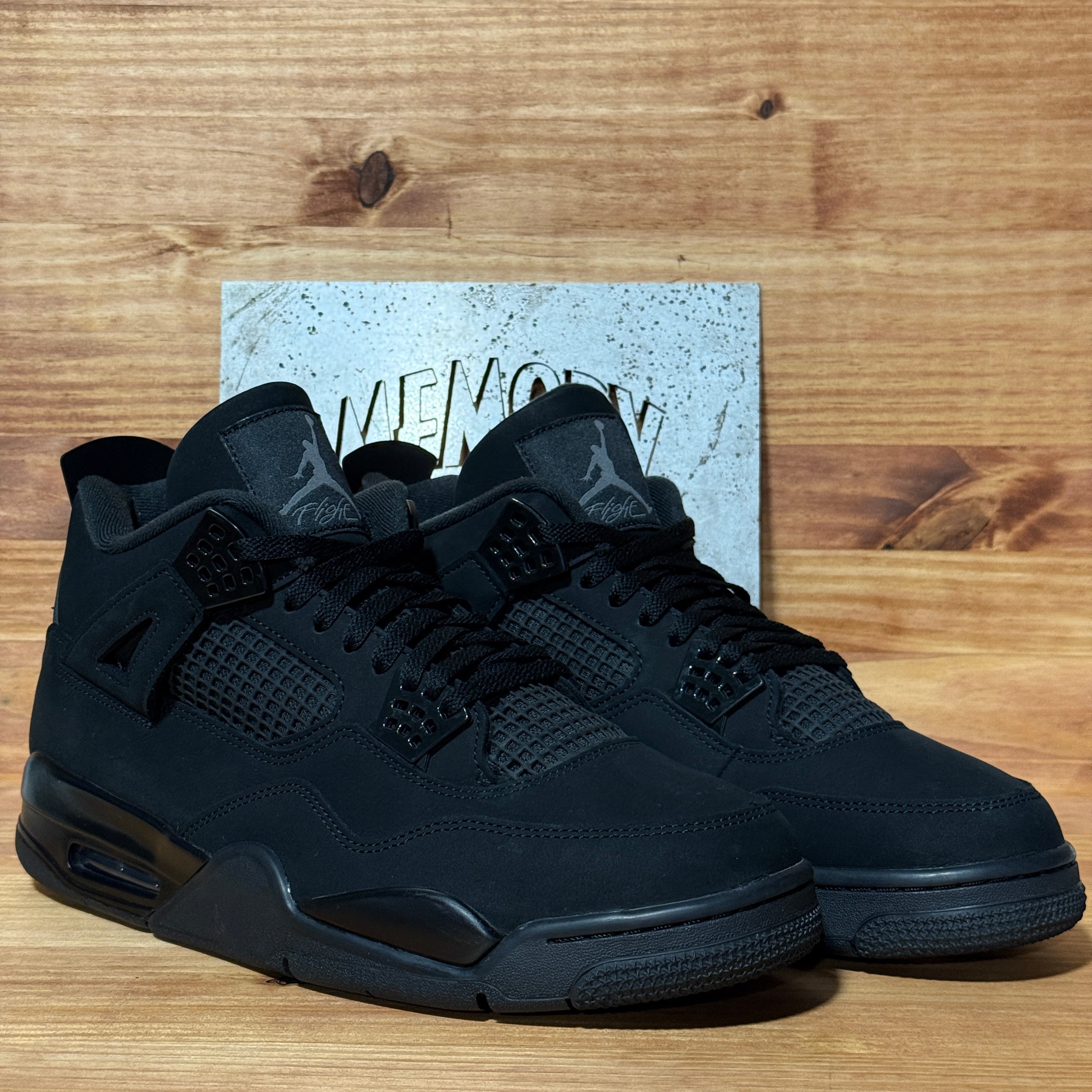 Jordan 4 Retro Black Cat (2025)
