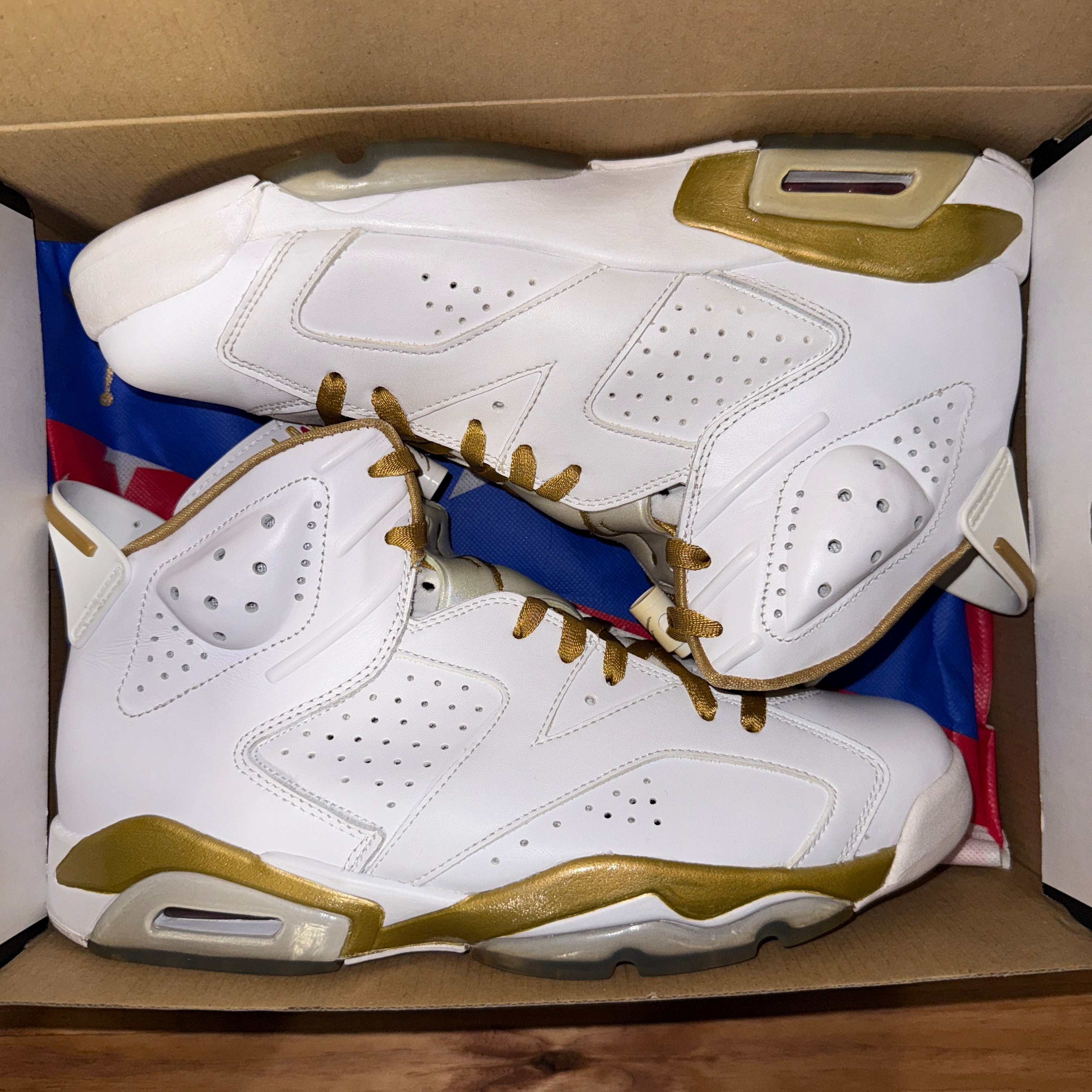 Jordan 6 Retro Golden Moments Pack (6)