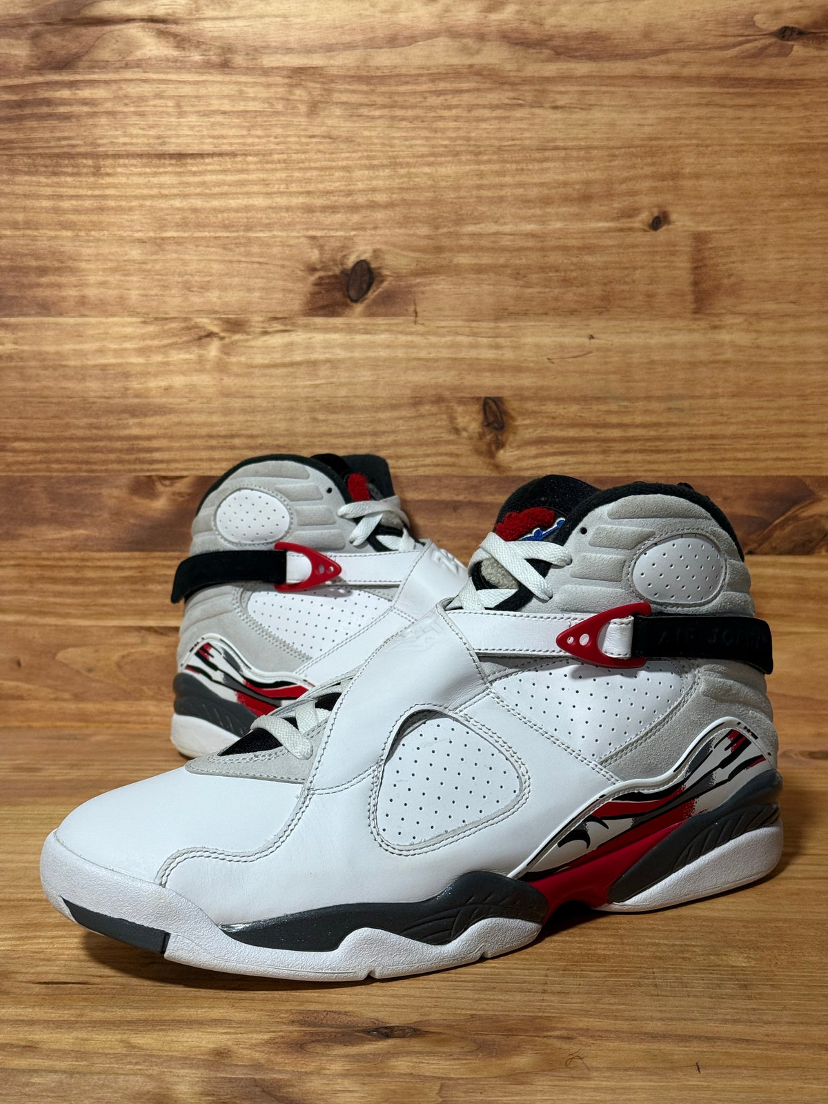 Jordan 8 Retro White True Red (2025)