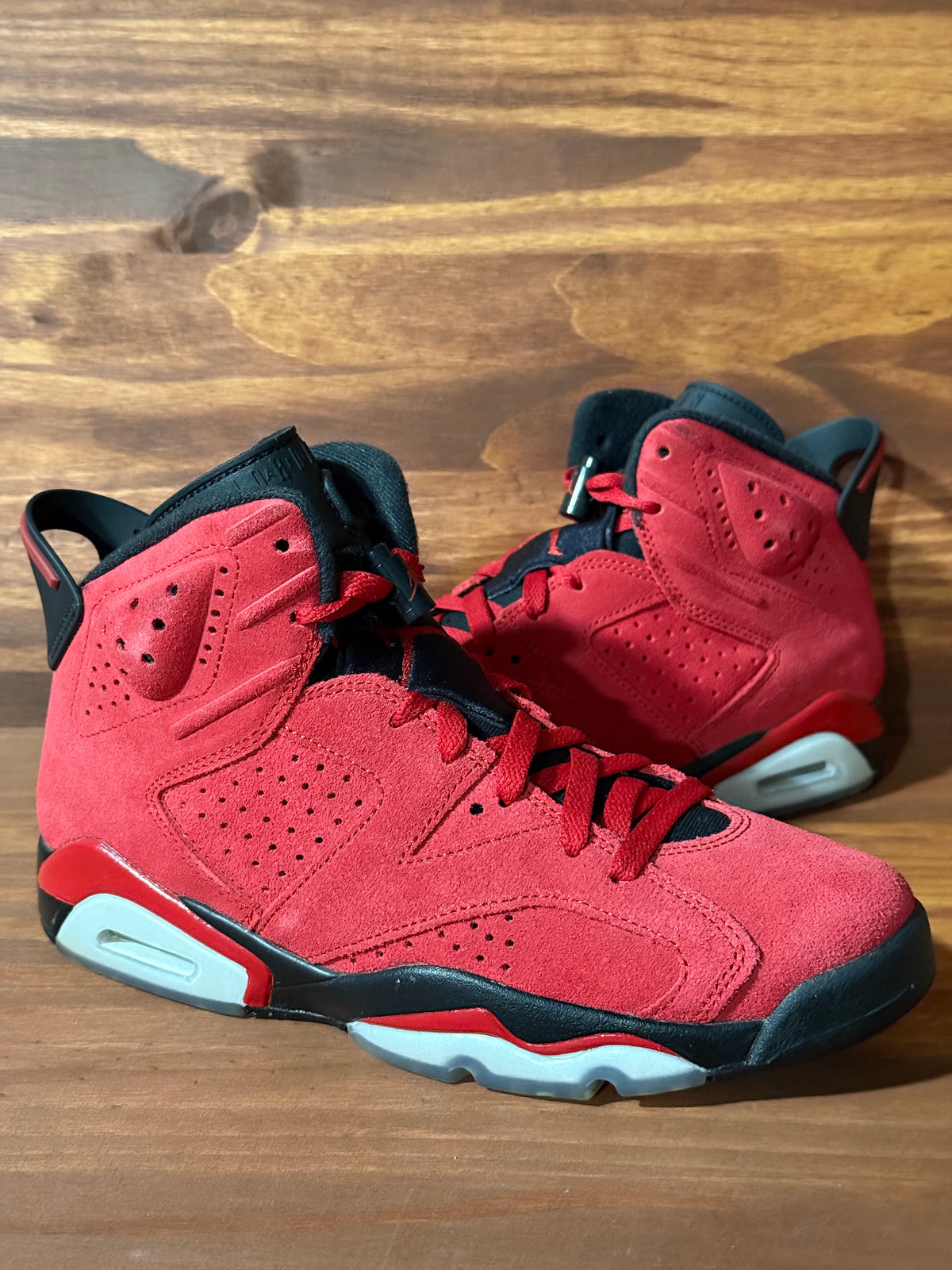 Jordan 6 Retro Toro Bravo