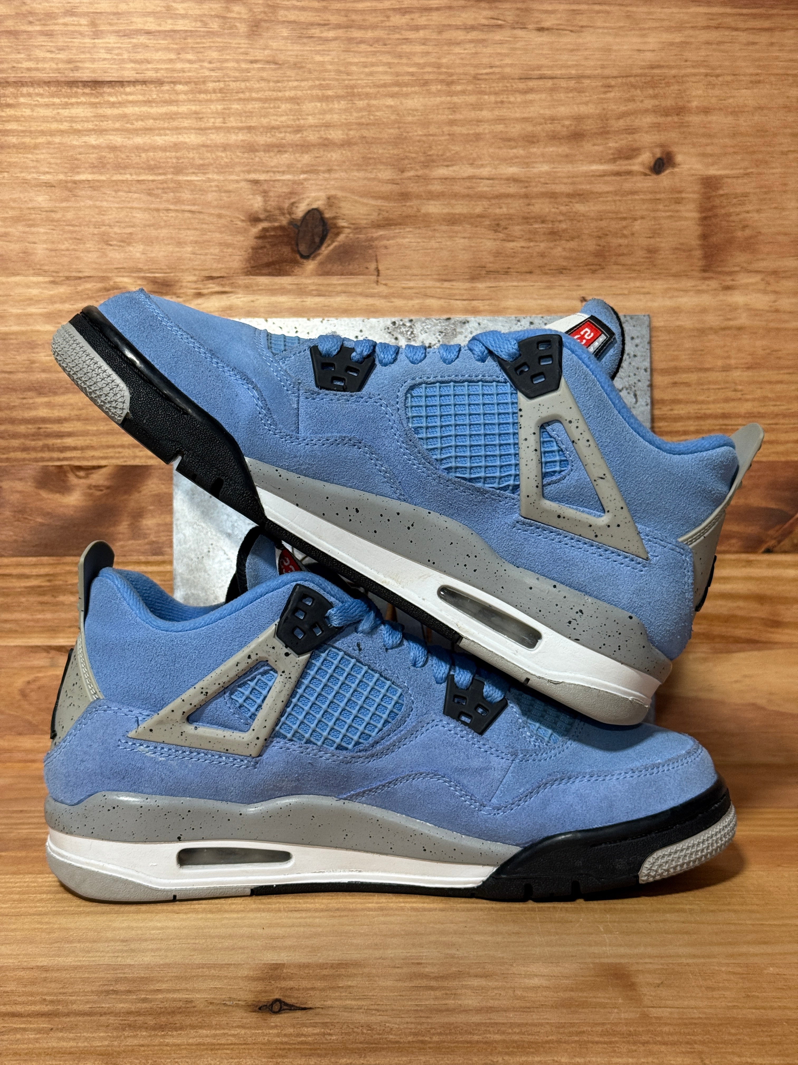Jordan 4 Retro University Blue (GS)