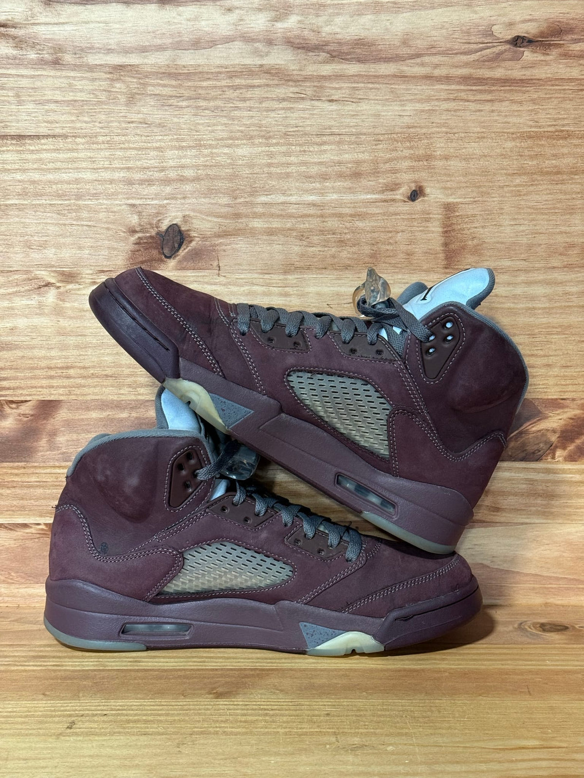 Jordan 5 Retro Burgundy (2023) - Size 10