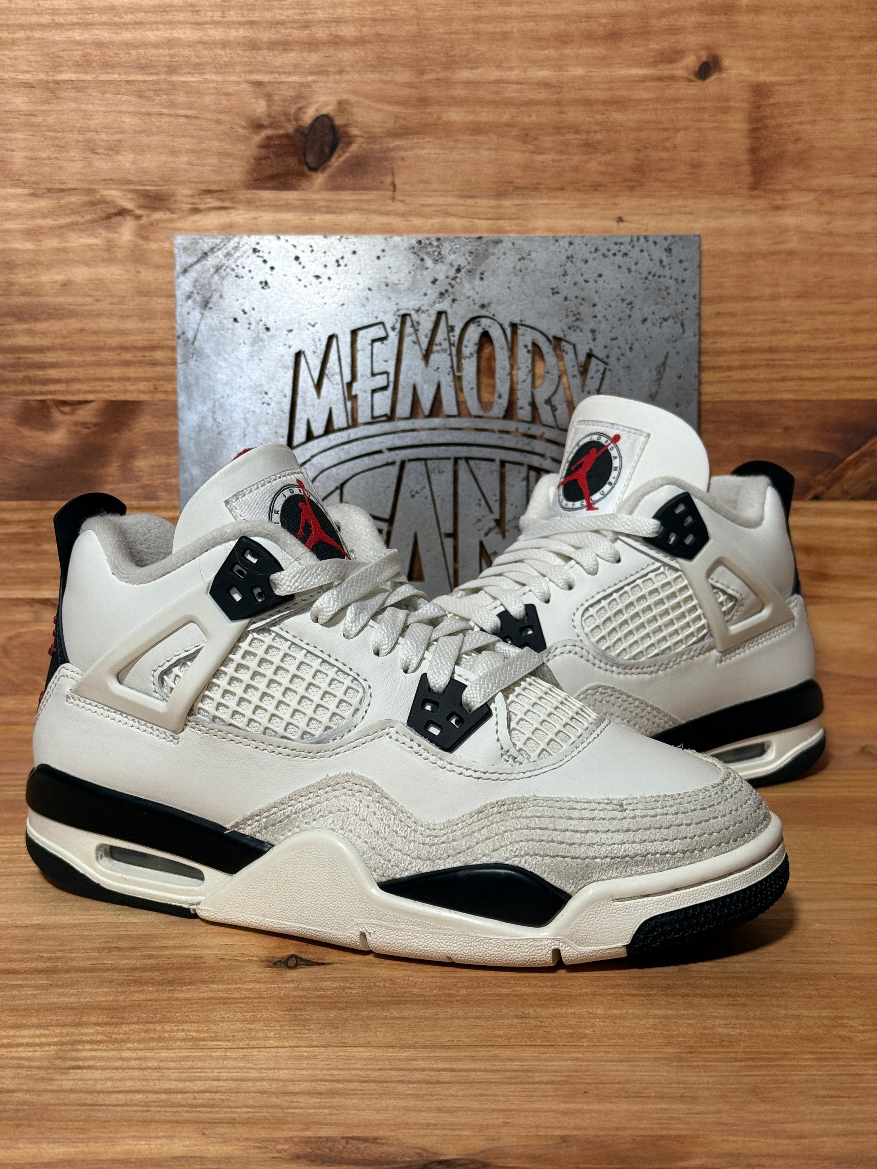 Jordan 4 Retro Flight Club (GS)