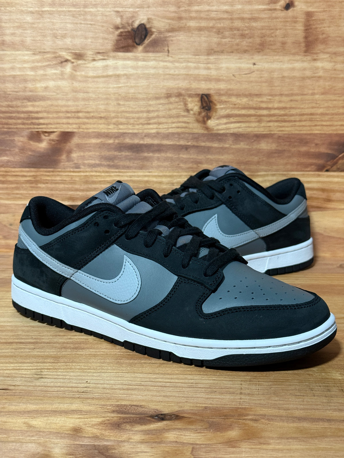 Nike Dunk Low Black Light Smoke Grey