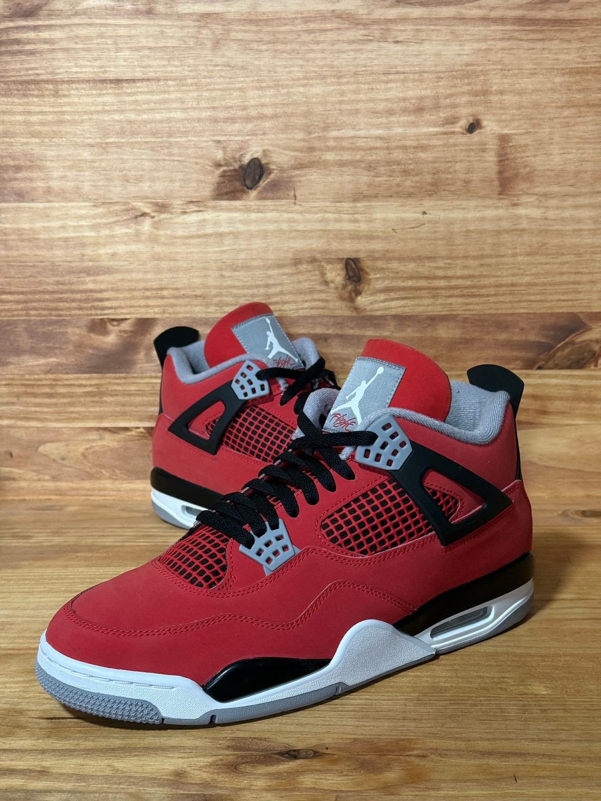 Jordan 4 Retro Toro Bravo (2026) - Size 11.5