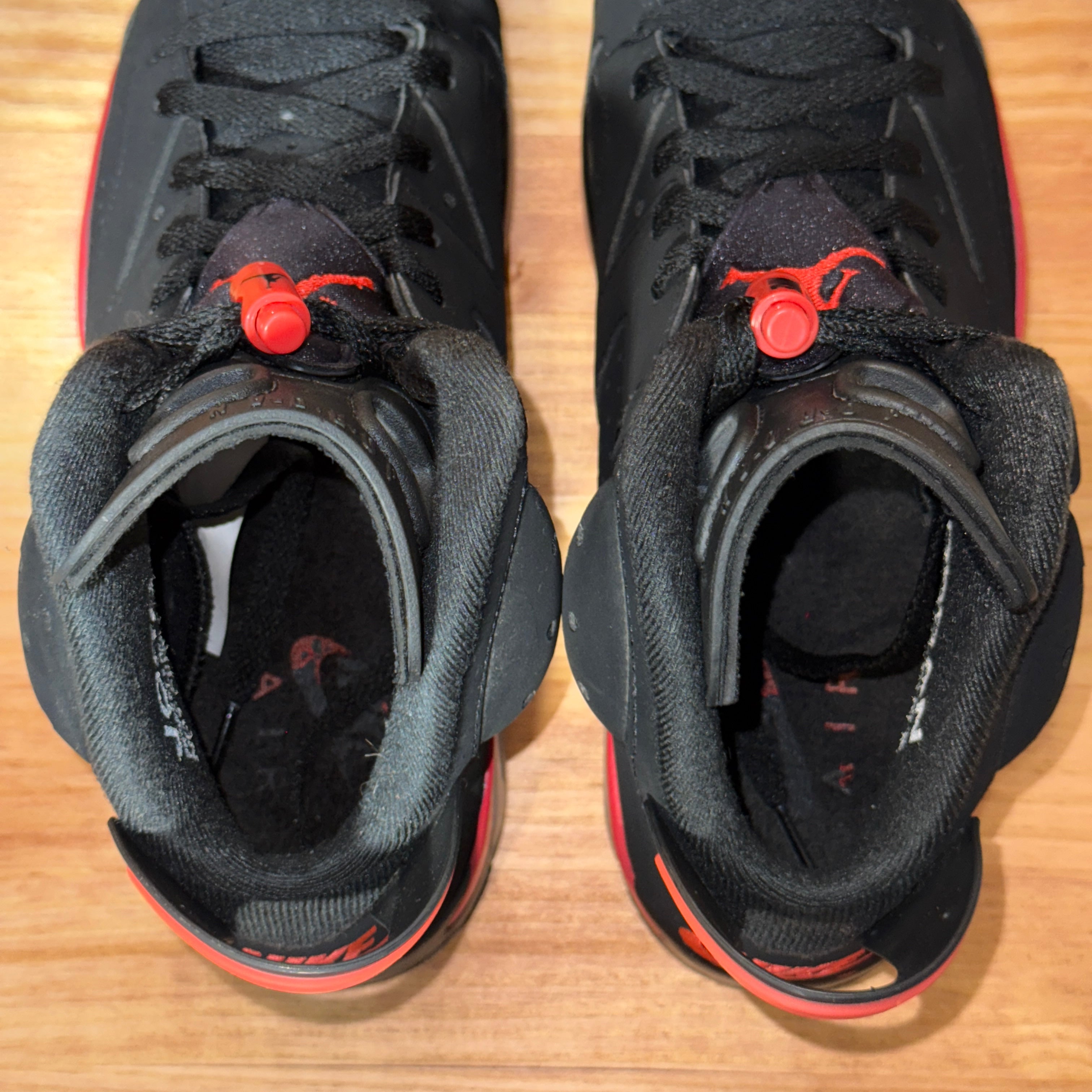 Jordan 6 Retro Infrared Salesman