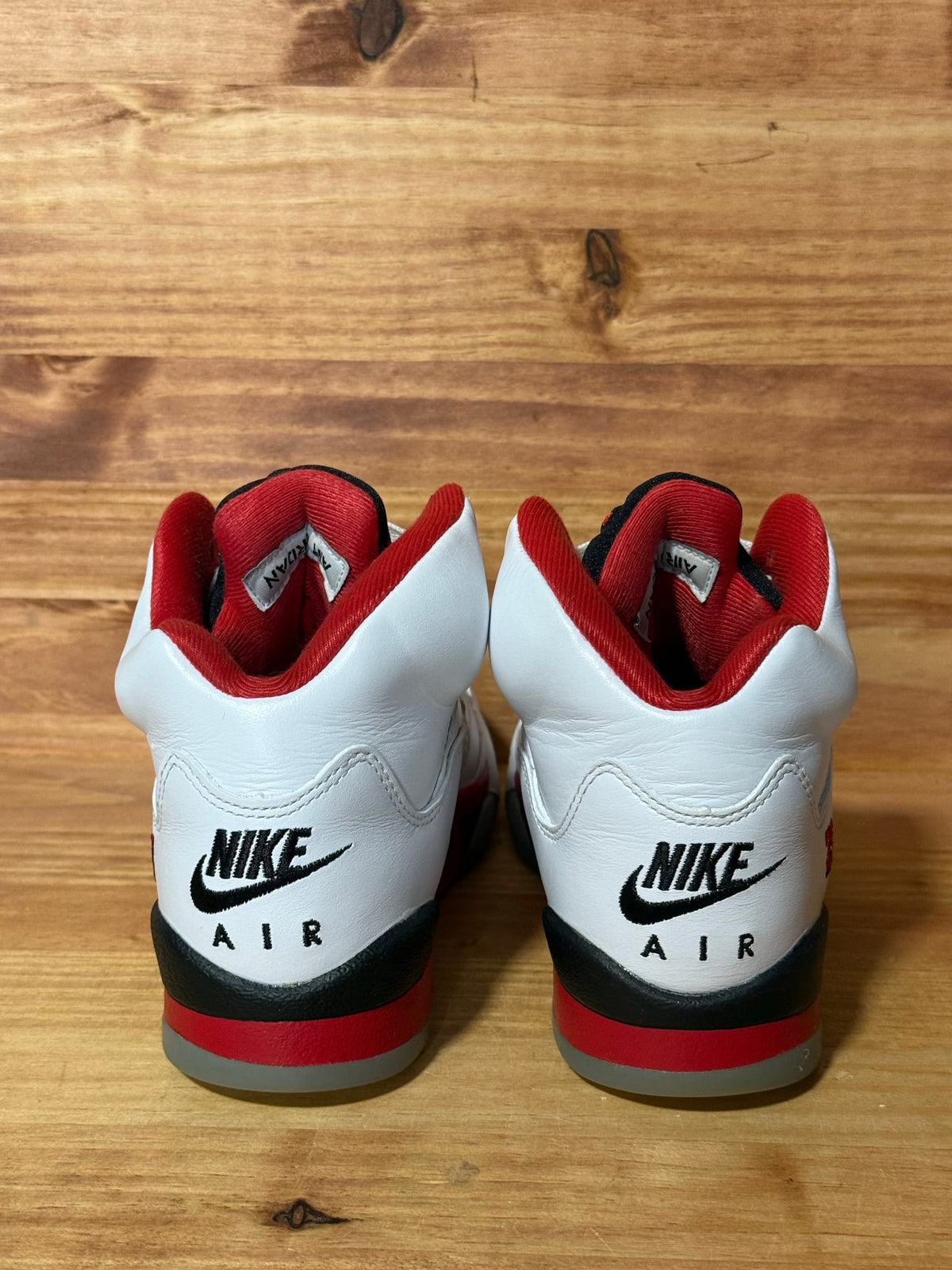 Jordan 5 Retro Fire Red Black Tongue (2025) (GS) - Size 5.5Y