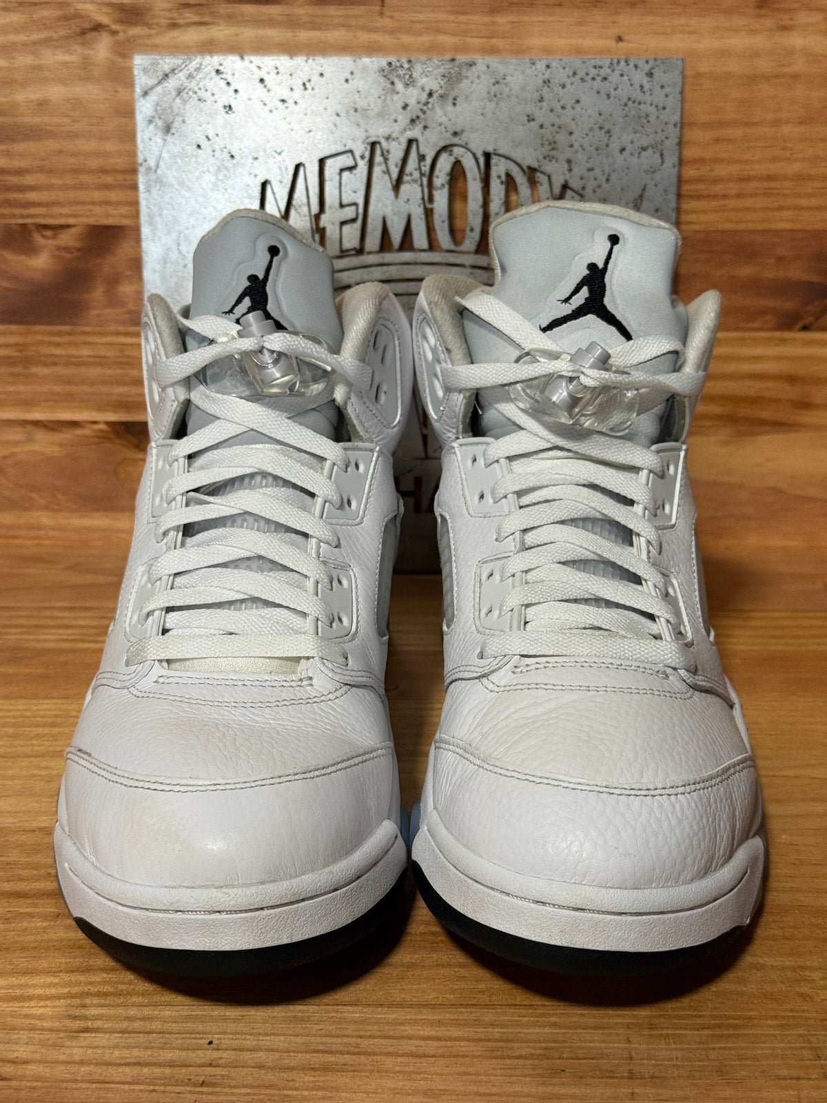 Jordan 5 Retro White Metallic (2026)