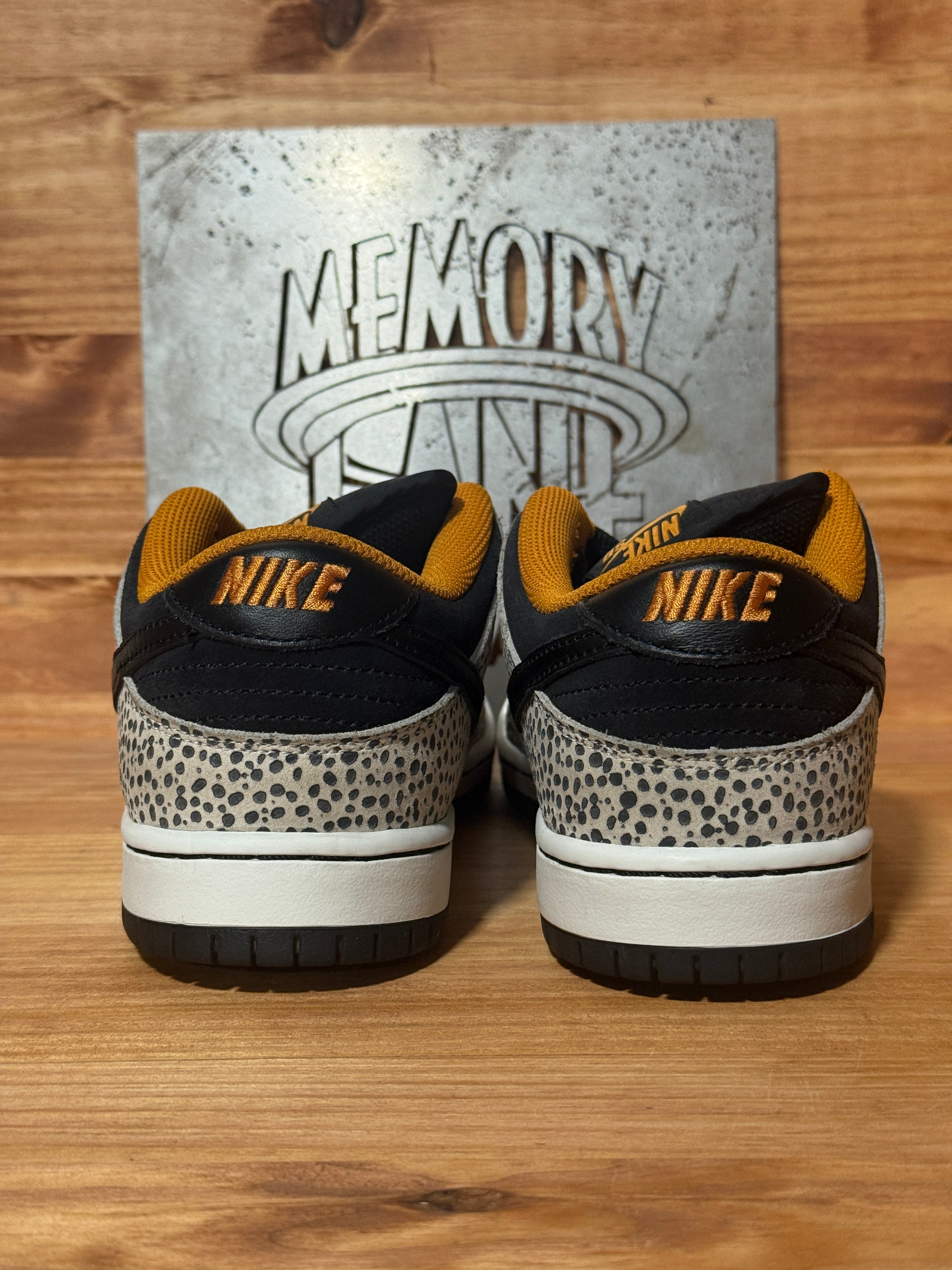 Nike SB Dunk Low Electric Pack Olympic Safari