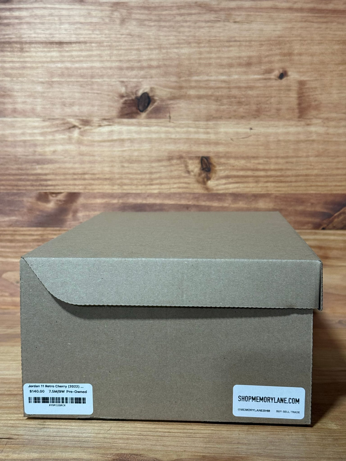 Jordan 11 Retro Cherry (2022) - Size 7.5