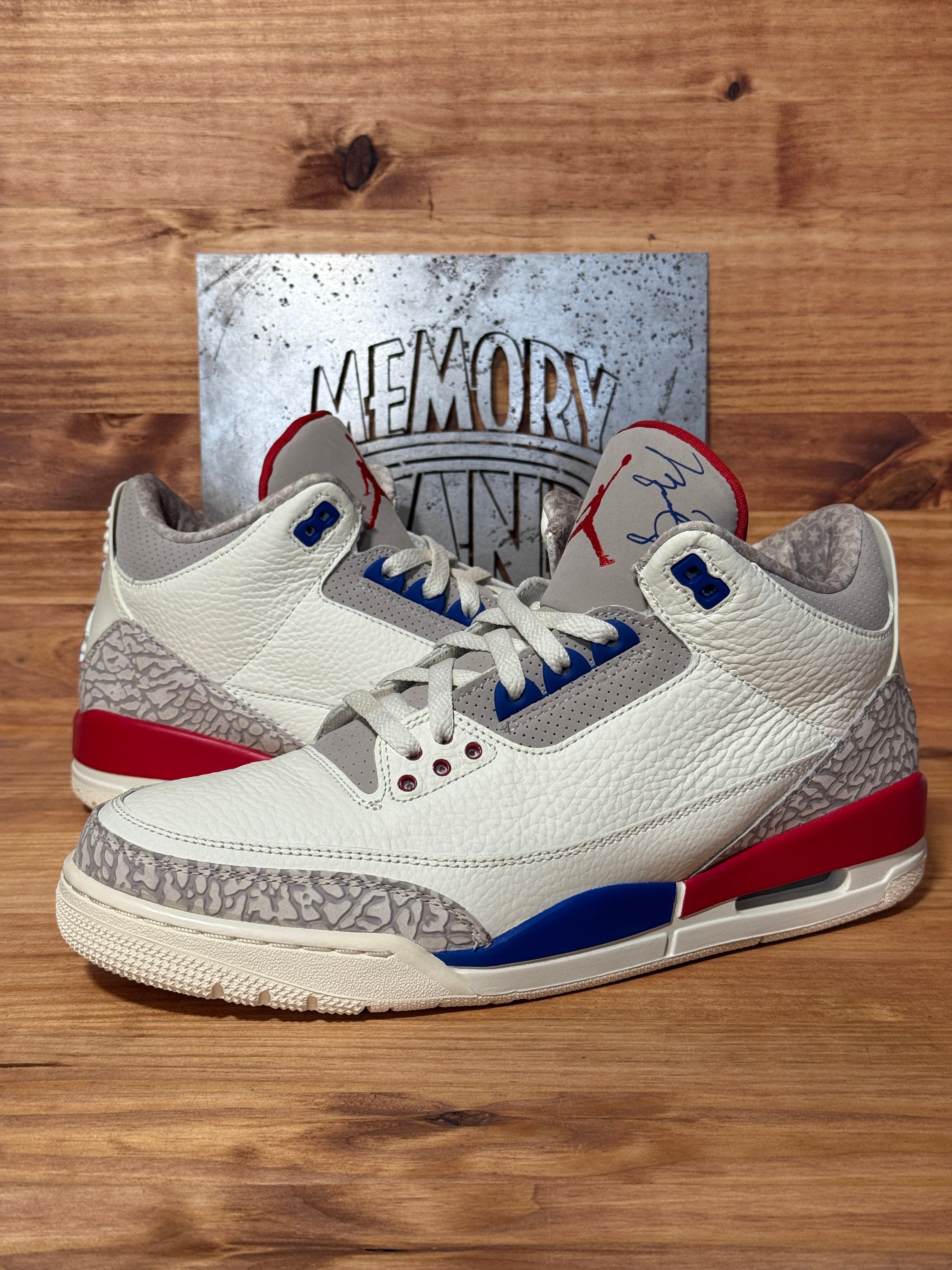 Jordan 3 Retro International Flight