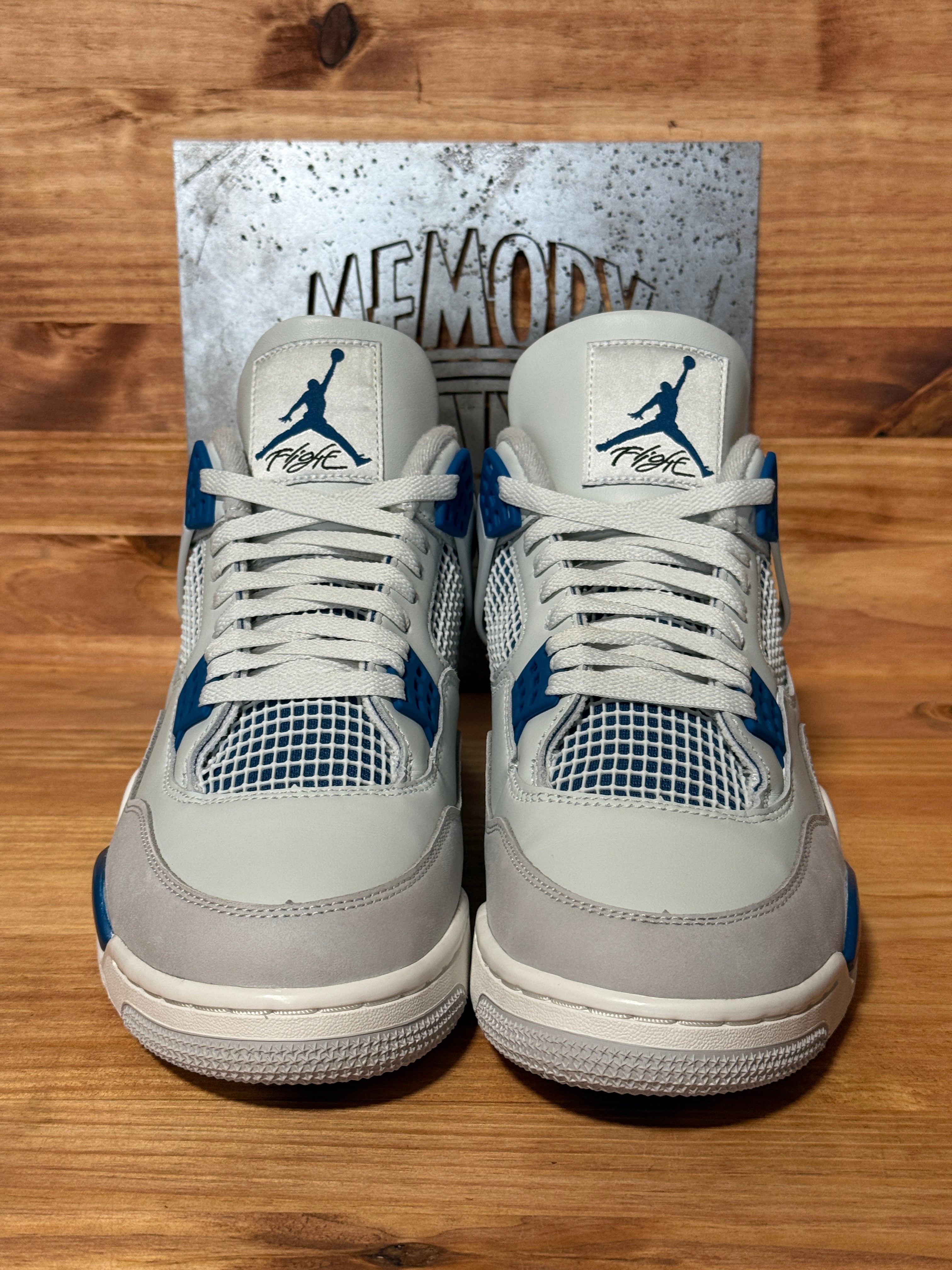 Jordan 4 Retro Military Blue (2024)