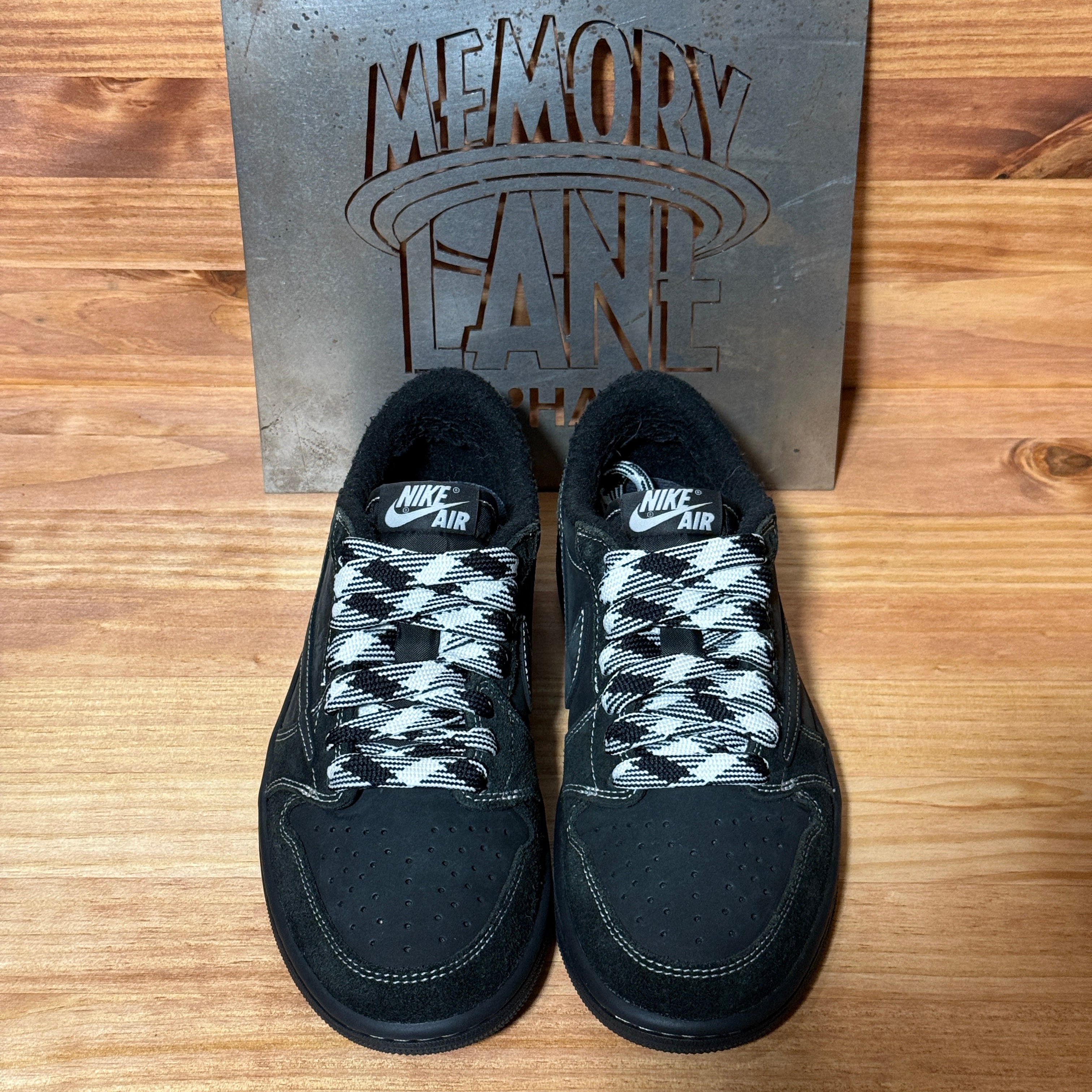 Jordan 1 Retro Low OG SP Travis Scott Black Phantom