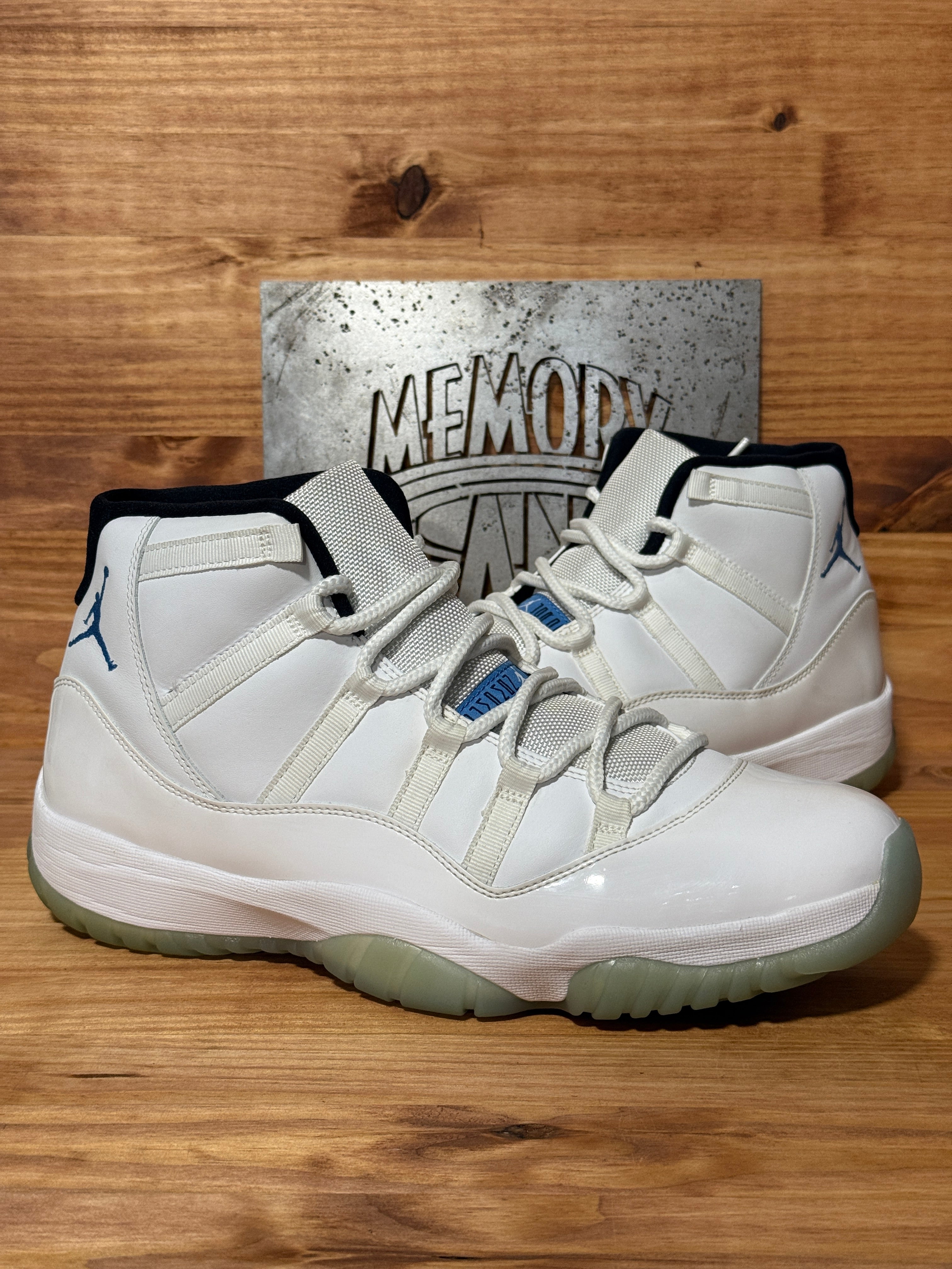 Jordan 11 Retro Legend Blue (2014)