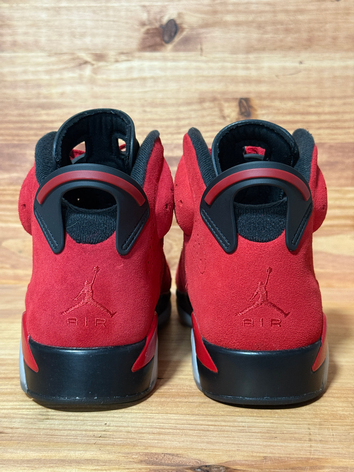 Jordan 6 Retro Toro Bravo