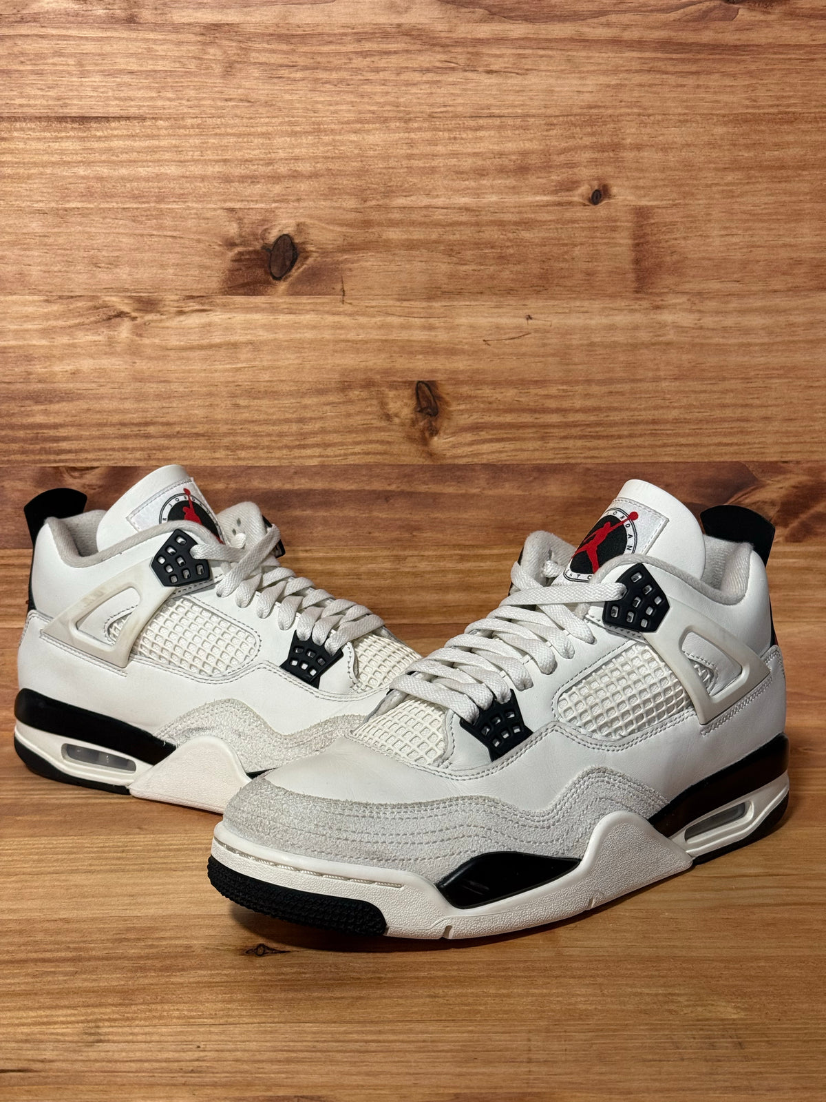 Jordan 4 Retro Flight Club