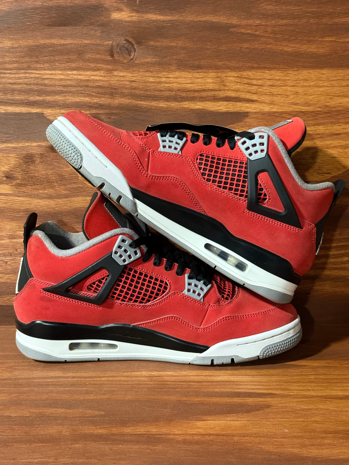 Jordan 4 Retro Toro Bravo (2026)
