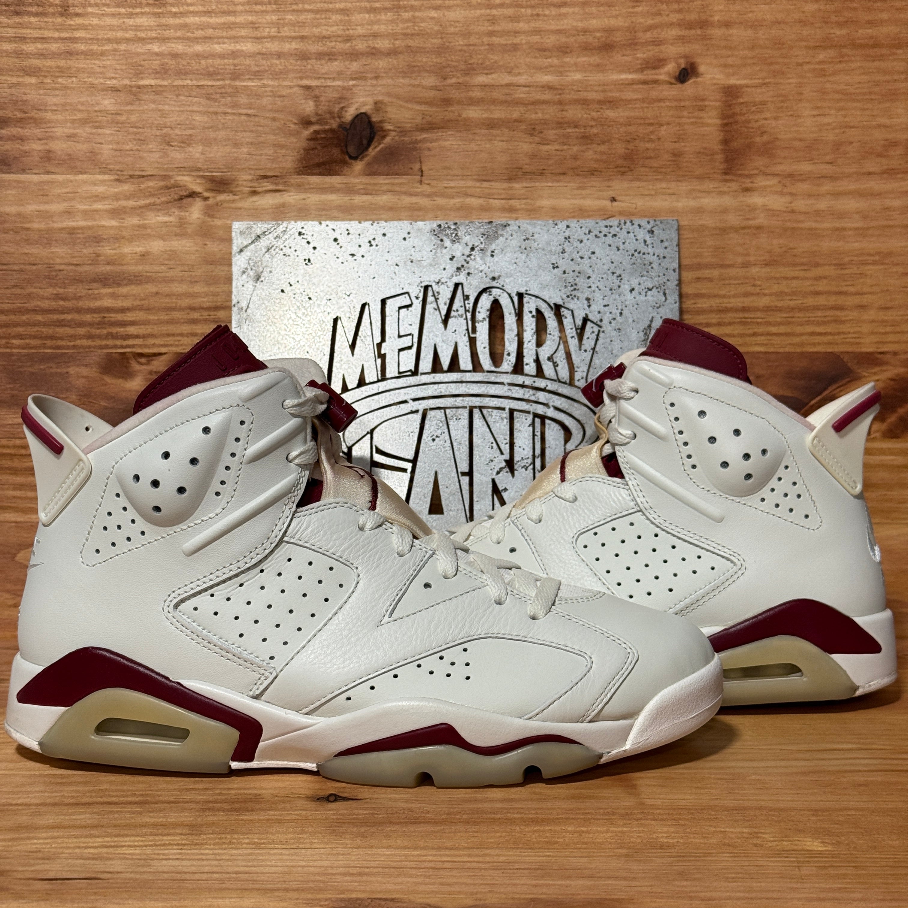 Jordan 6 Retro Maroon (2015)
