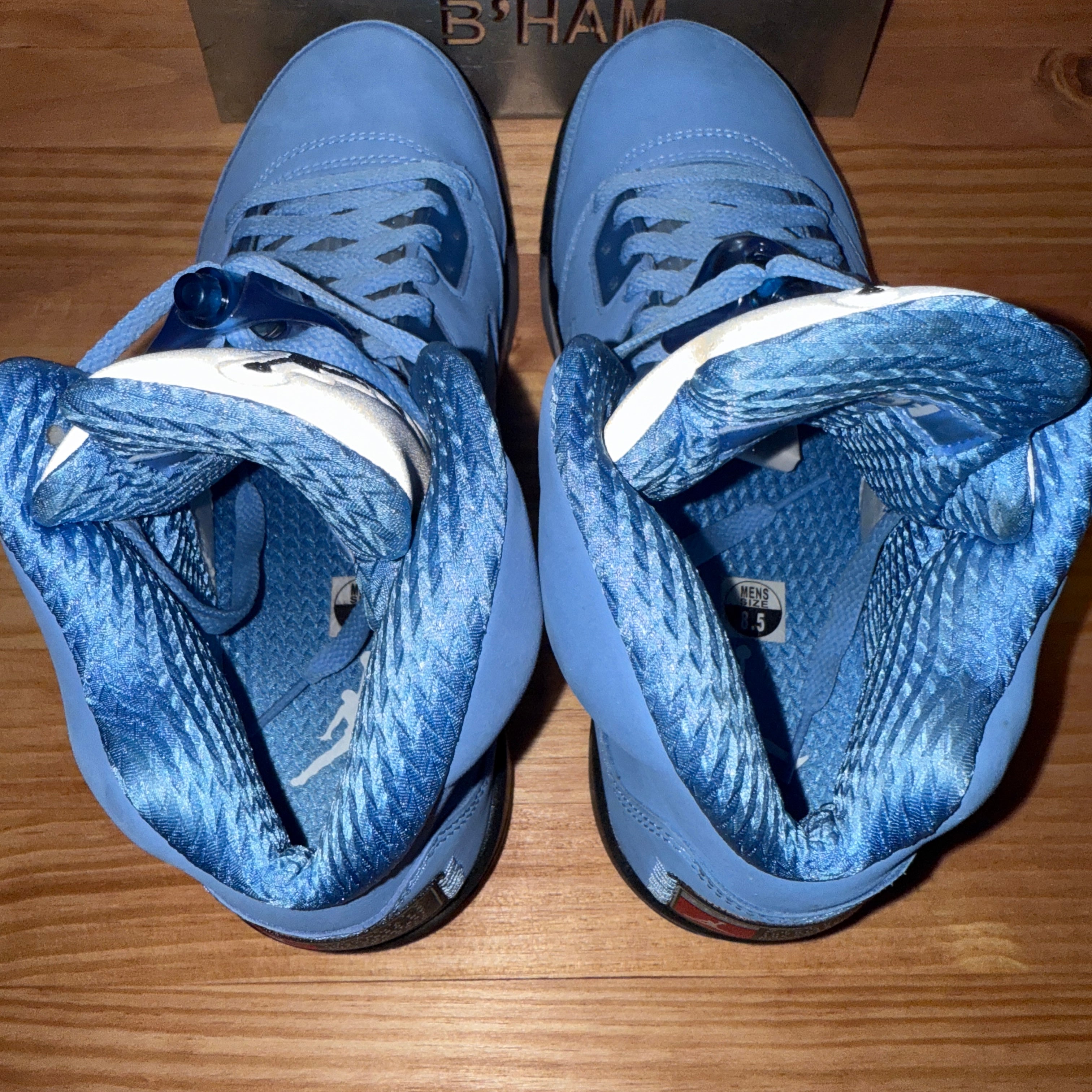 Jordan 5 Retro UNC University Blue