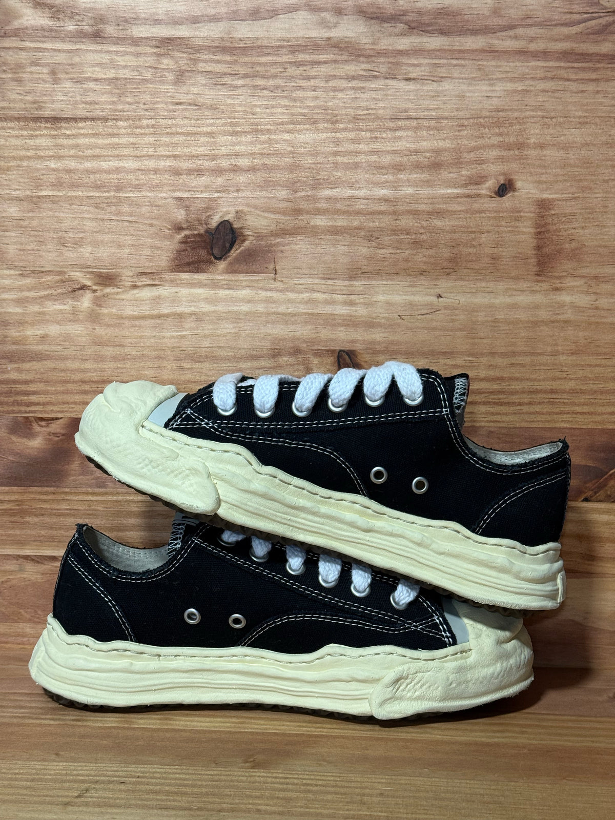 Maison Mihara Yasuhiro Hank OG Sole Canvas Low Black