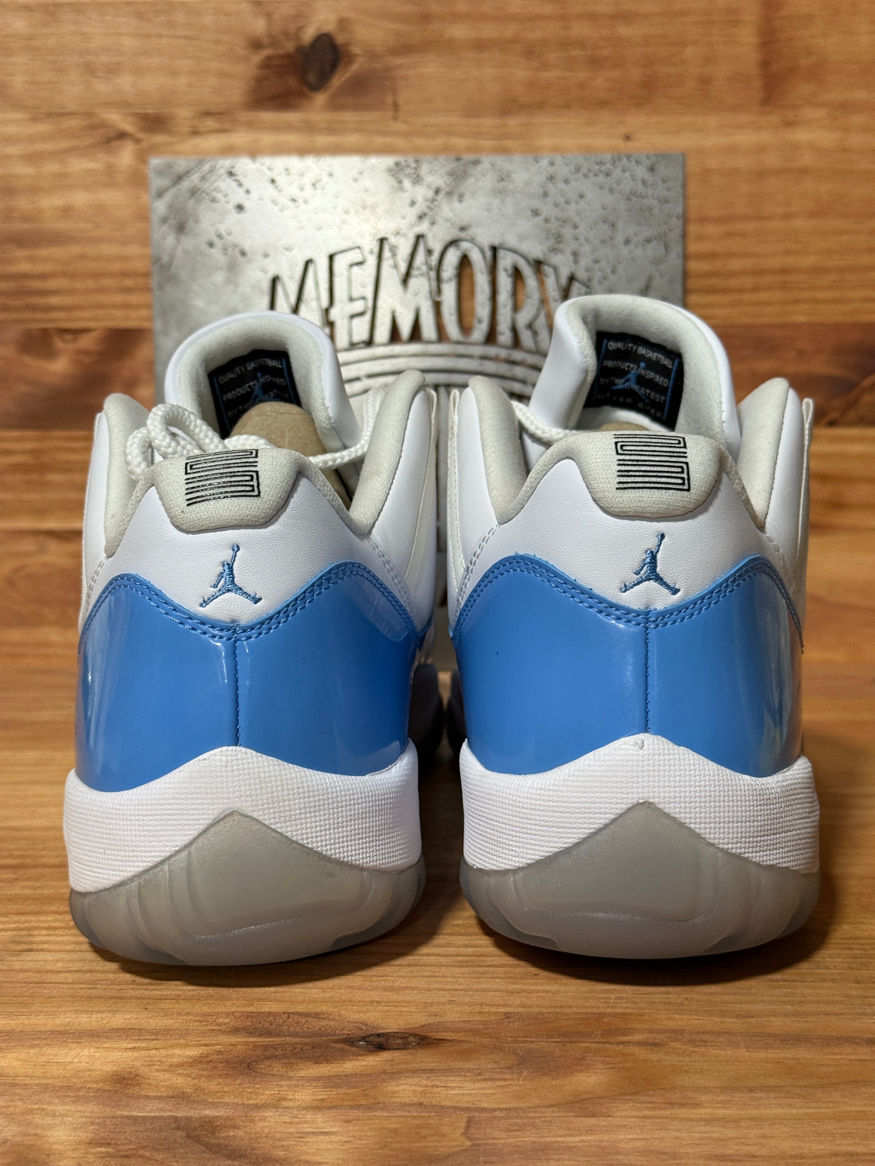 Jordan 11 Retro Low University Blue (2017)