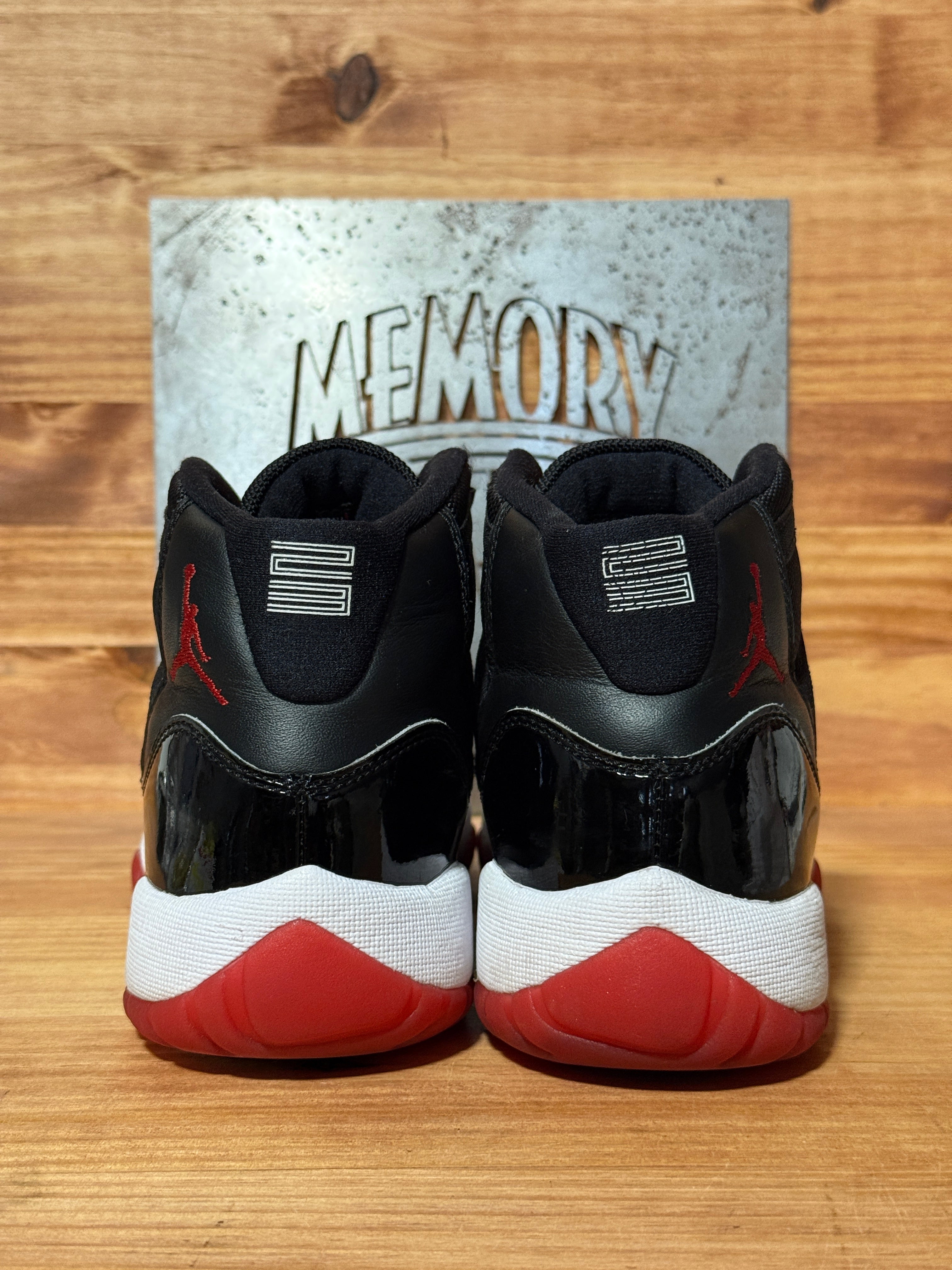 Jordan 11 Retro Playoffs Bred (2019) (GS)